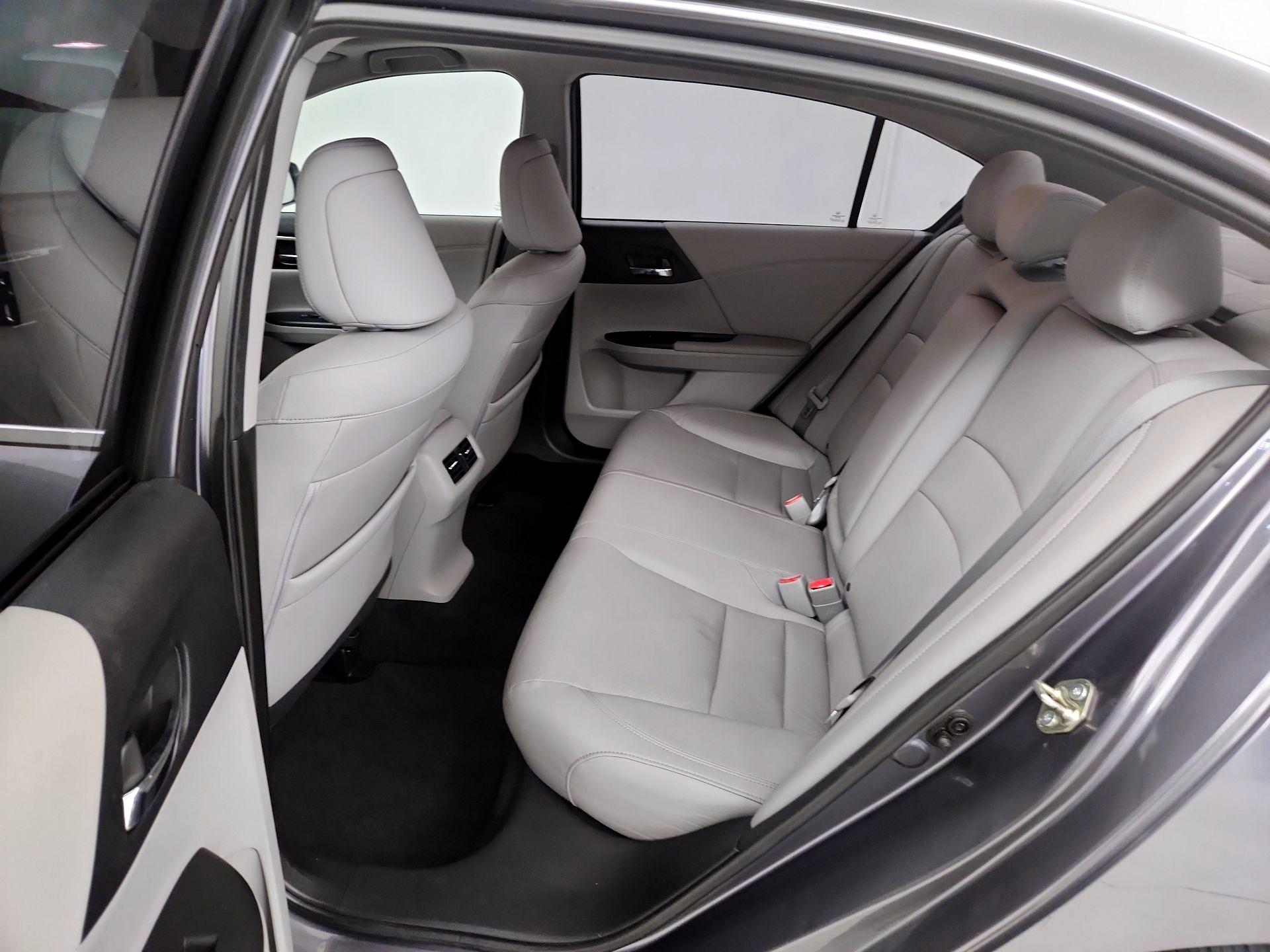 Thumbnail: 2017 Honda Accord - 20