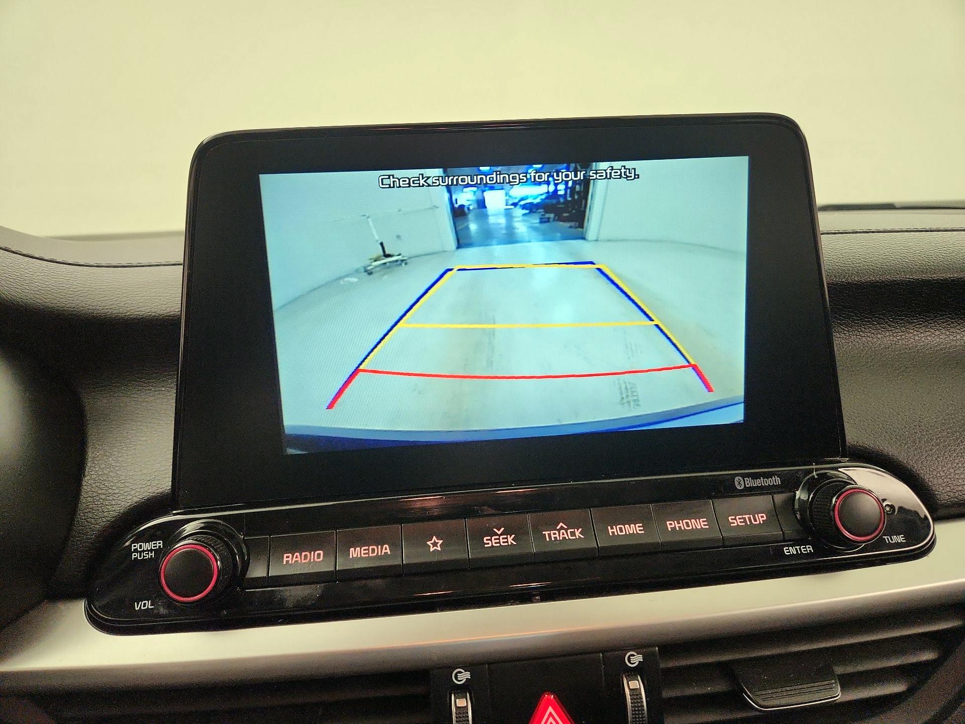 Thumbnail: 2020 Kia Forte - 14