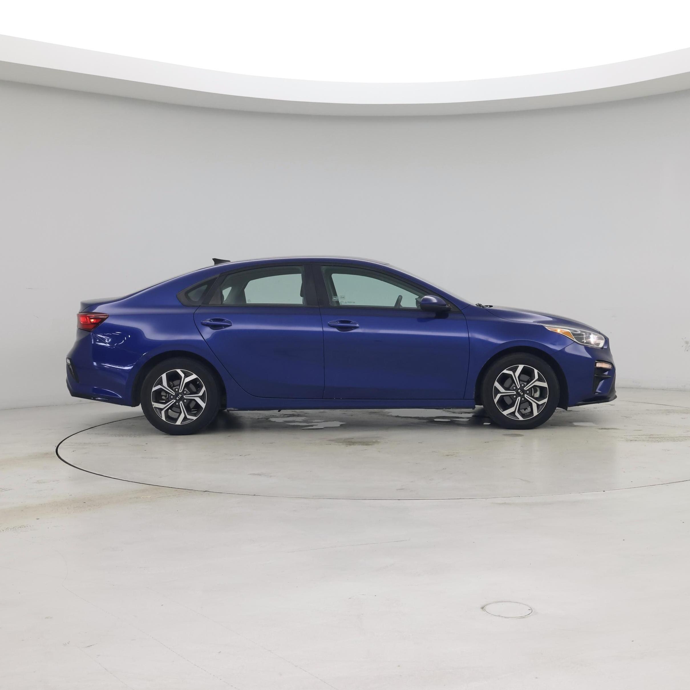 Thumbnail: 2020 Kia Forte - 7