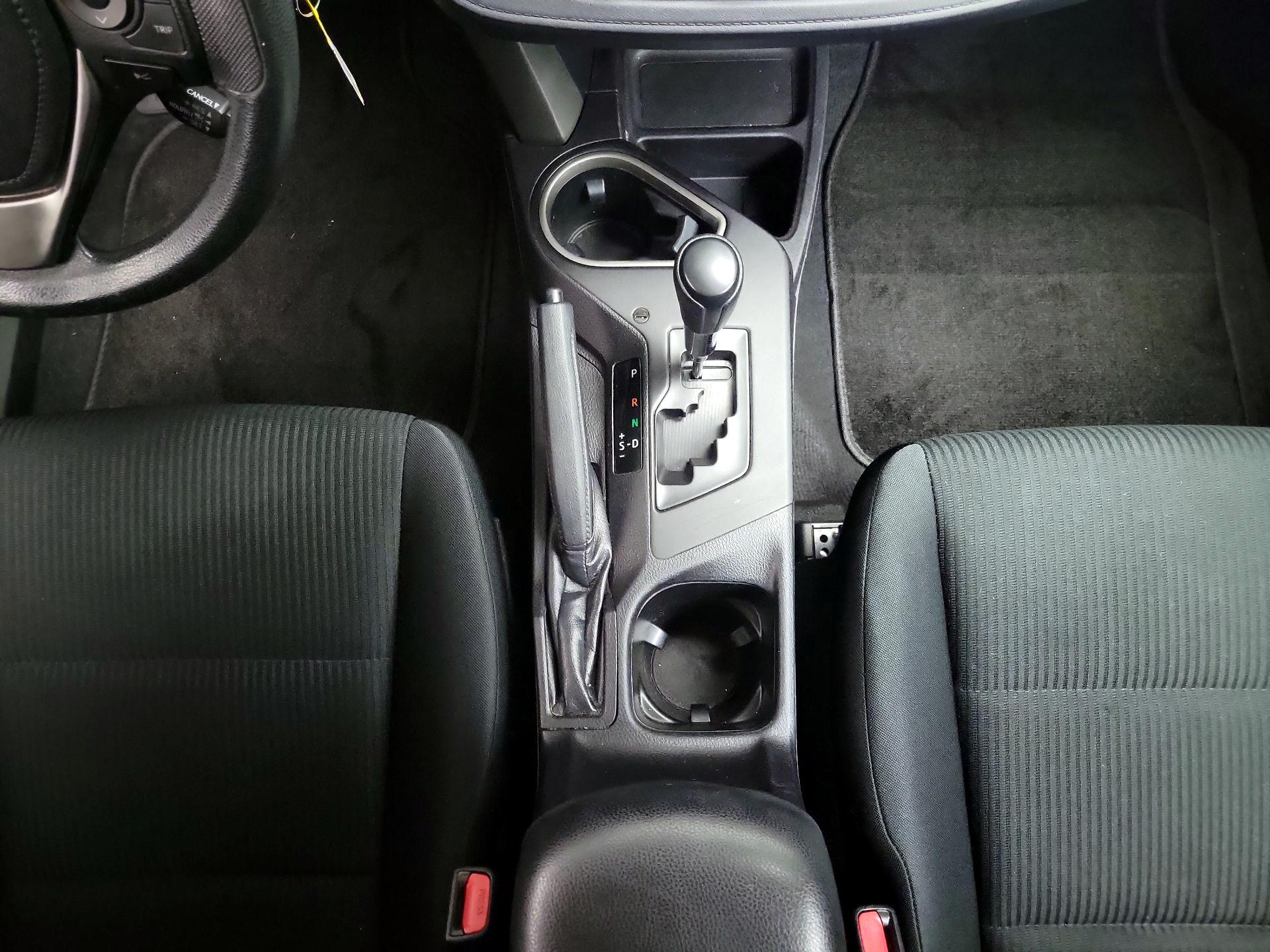 Thumbnail: 2018 Toyota RAV4 - 17