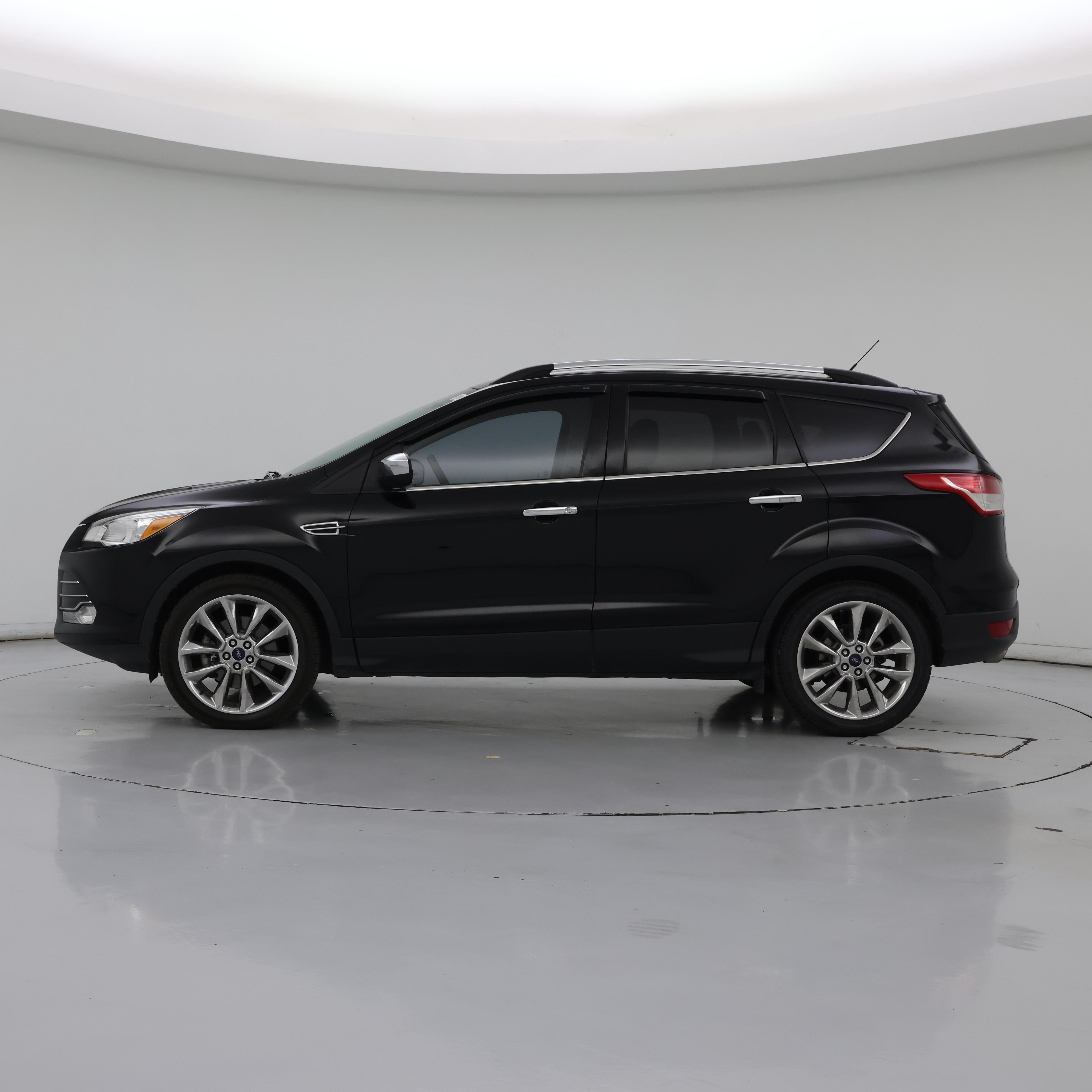 Thumbnail: 2016 Ford Escape - 3