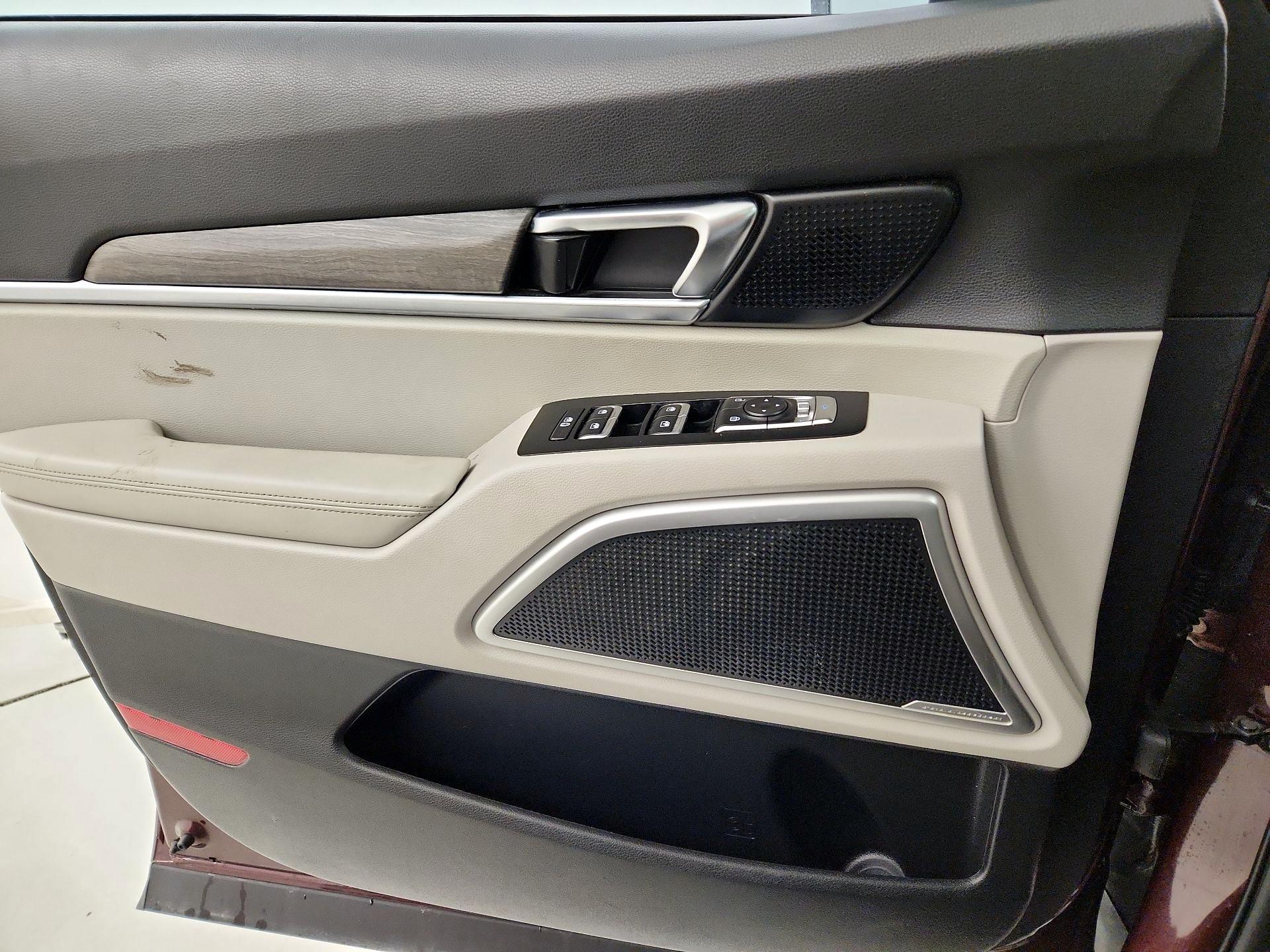 Thumbnail: 2021 Kia Telluride - 12