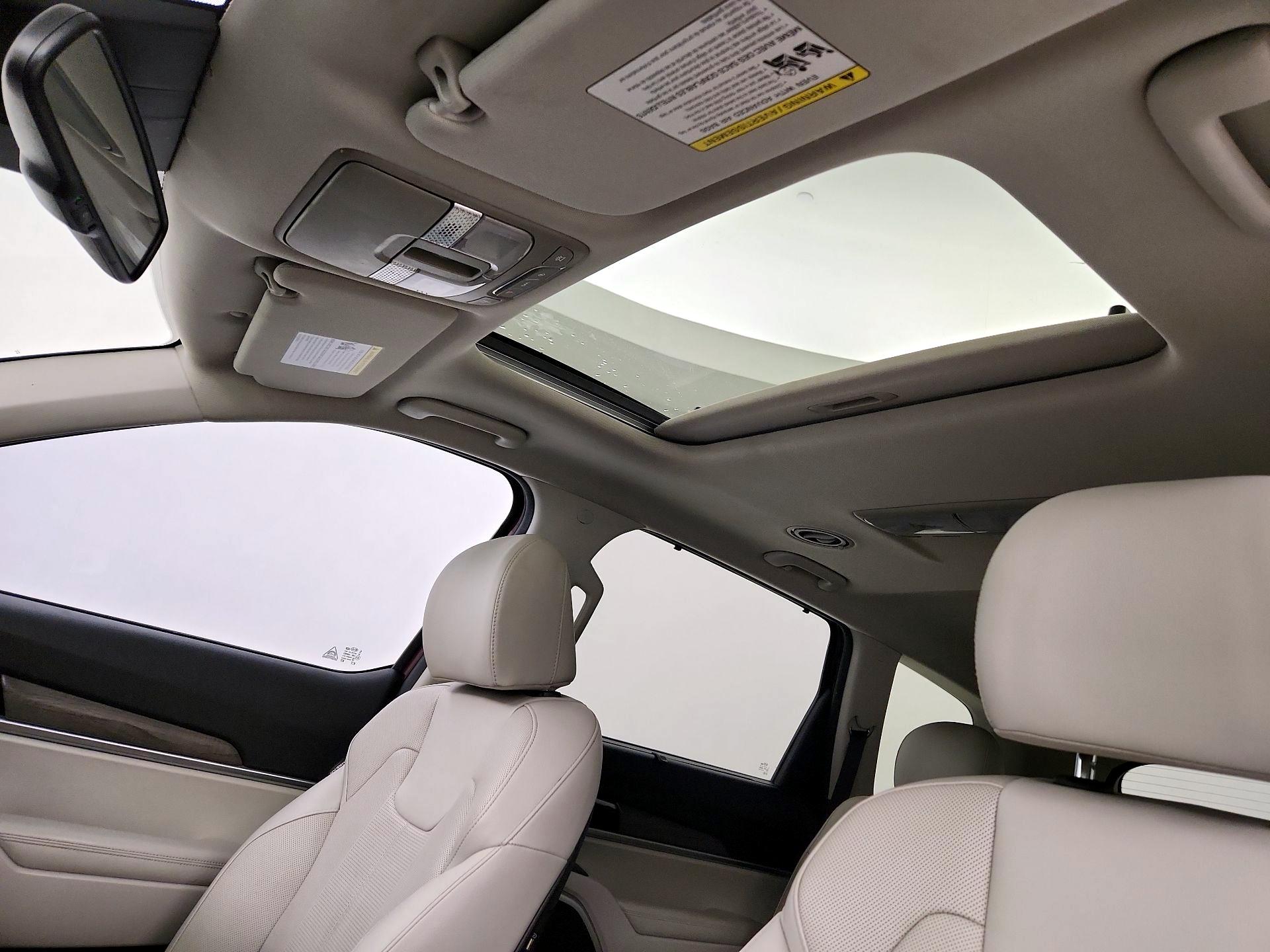 Thumbnail: 2021 Kia Telluride - 19