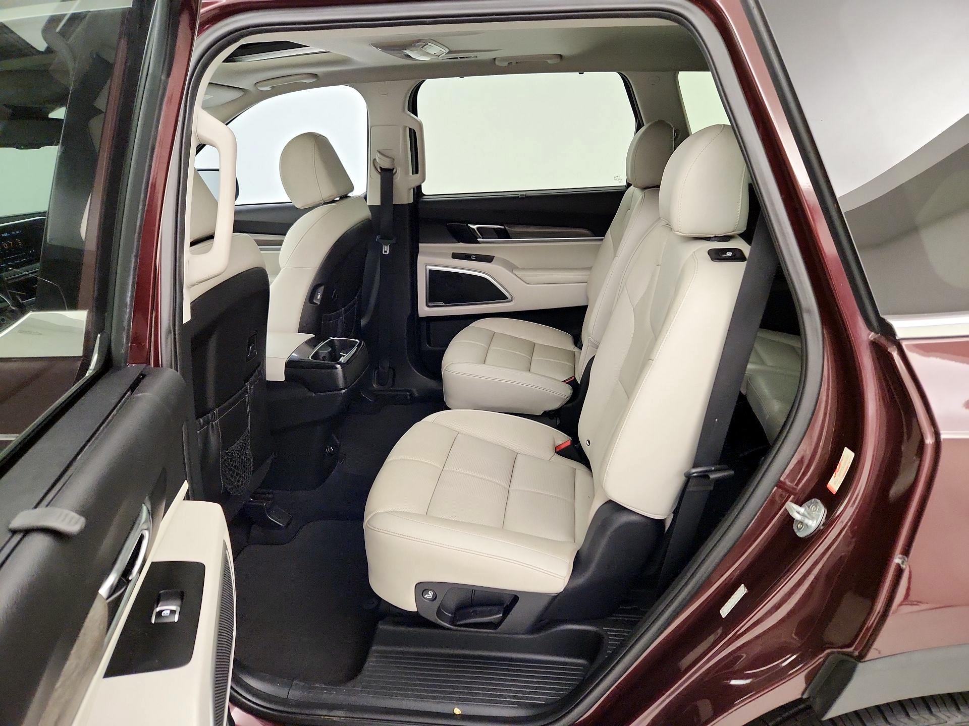 Thumbnail: 2021 Kia Telluride - 20