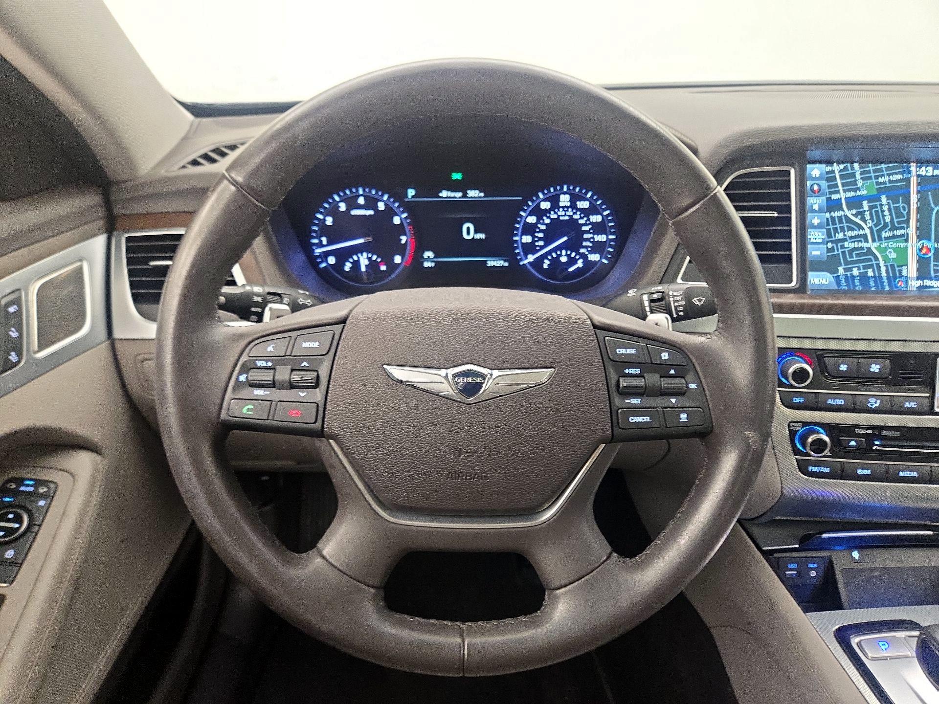 Thumbnail: 2018 Genesis G80 - 10