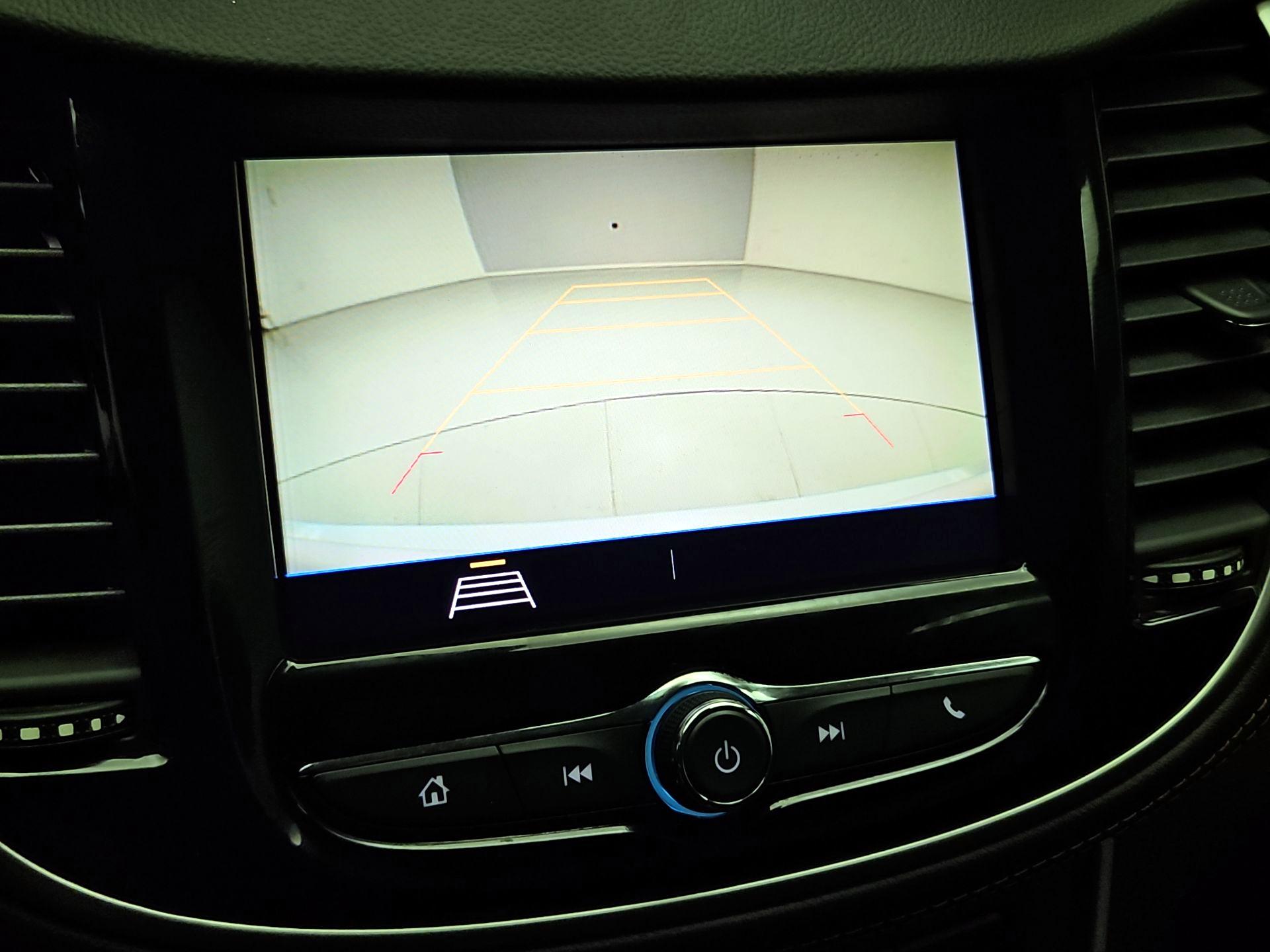 Thumbnail: 2020 Chevrolet Trax - 14