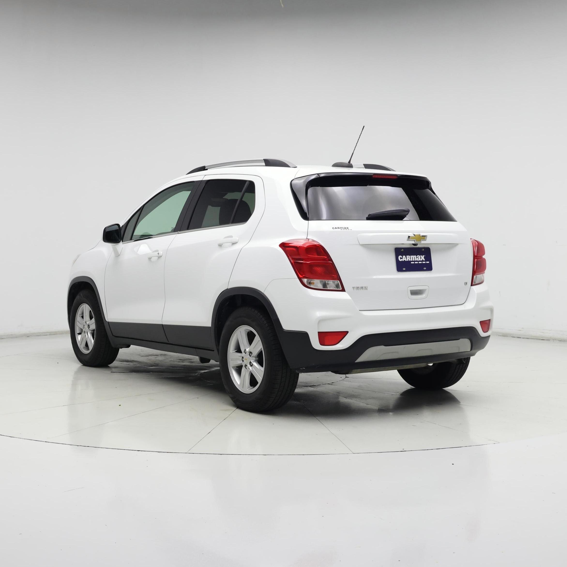 Thumbnail: 2020 Chevrolet Trax - 2