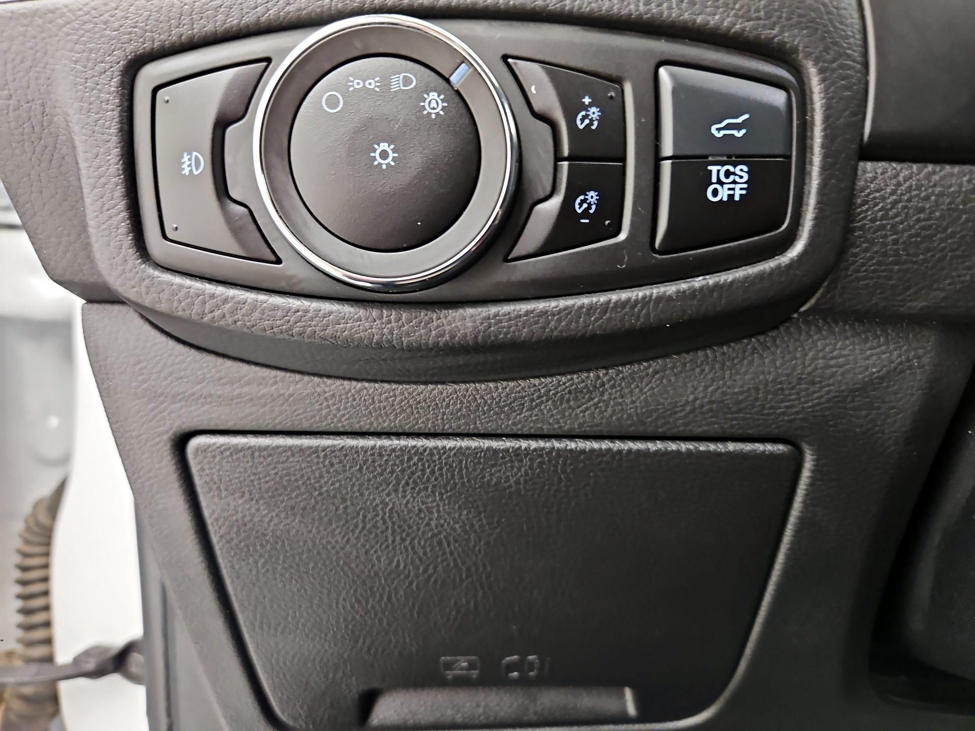 Thumbnail: 2023 Ford Edge - 13