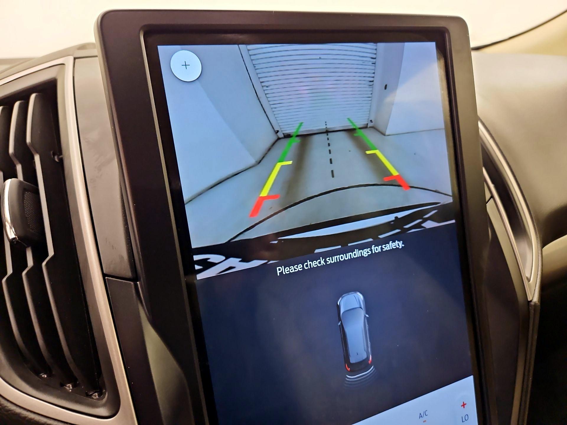 Thumbnail: 2023 Ford Edge - 14