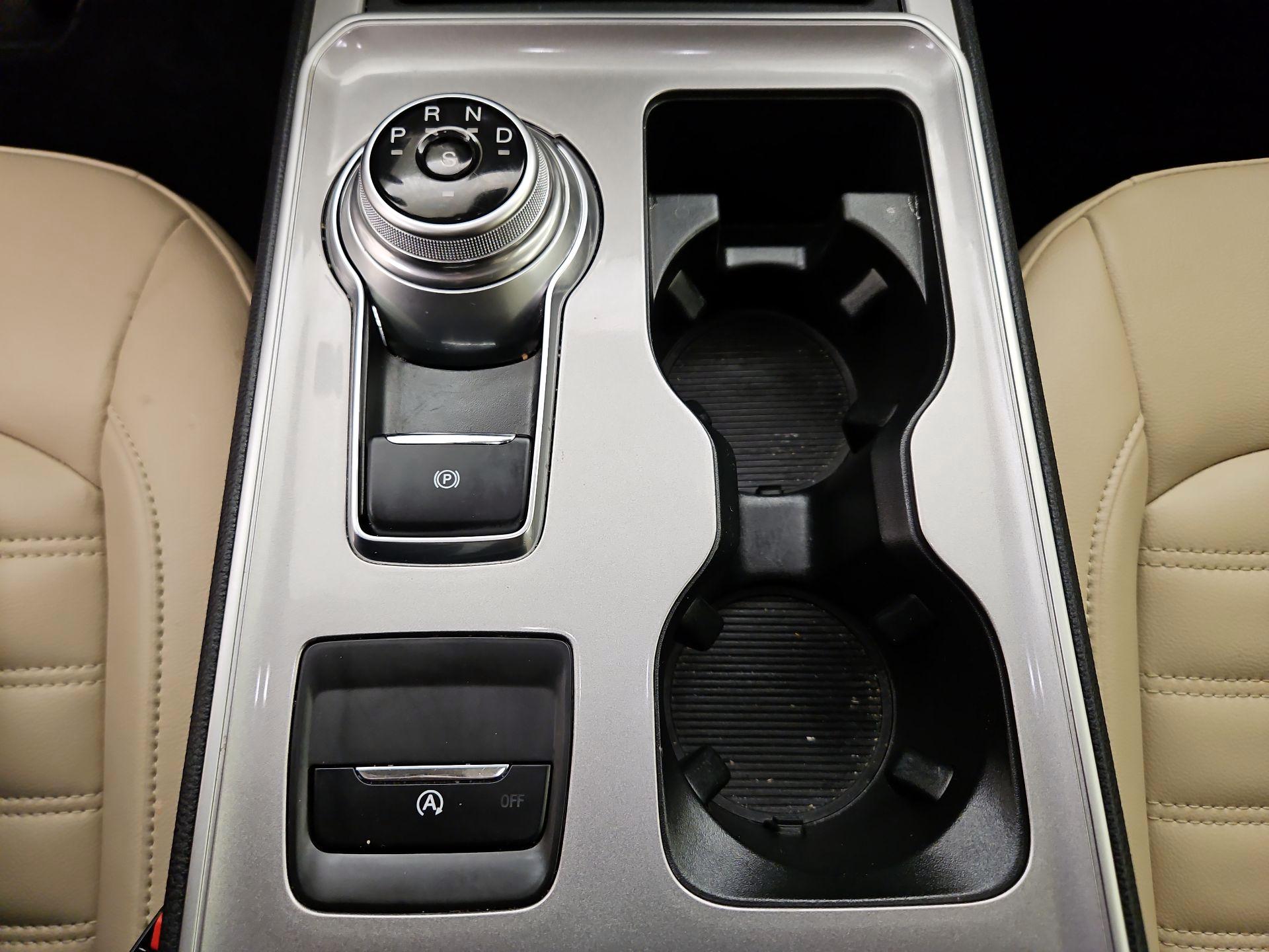 Thumbnail: 2023 Ford Edge - 17