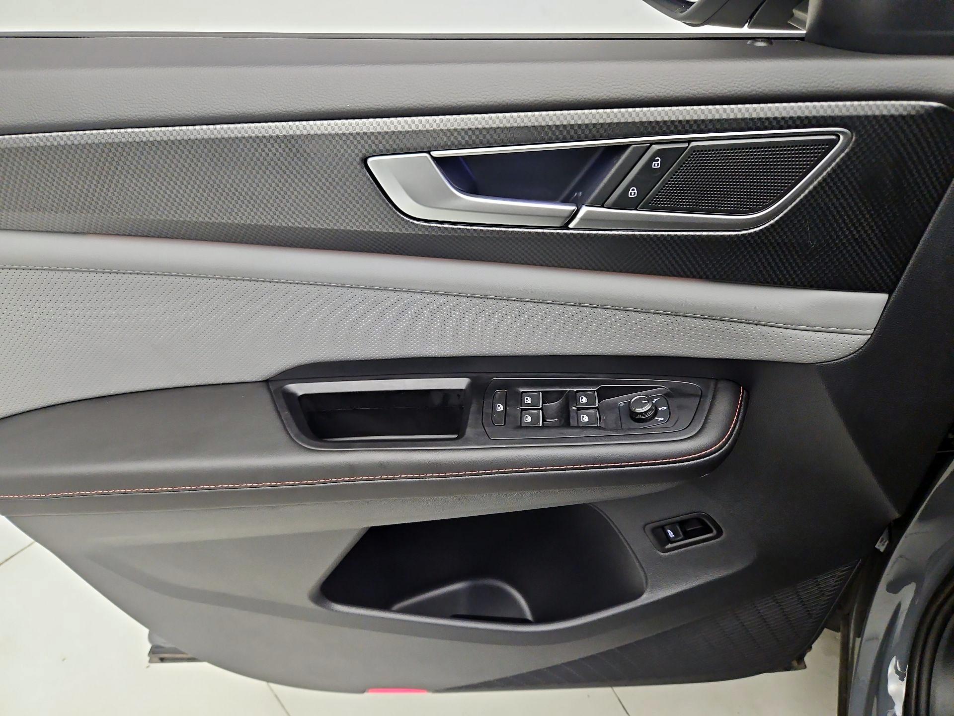 Thumbnail: 2024 Volkswagen Atlas - 12