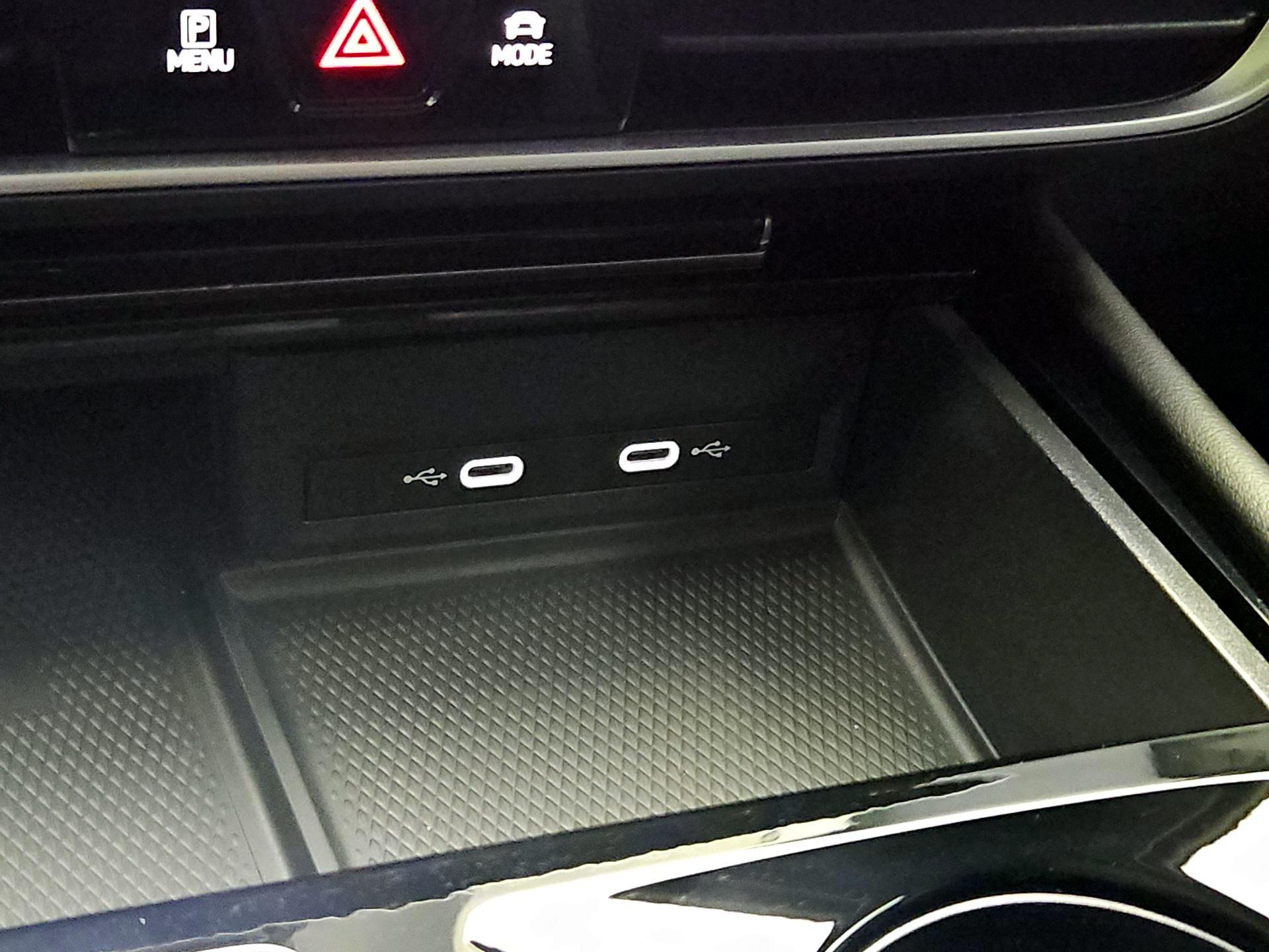 Thumbnail: 2024 Volkswagen Atlas - 19