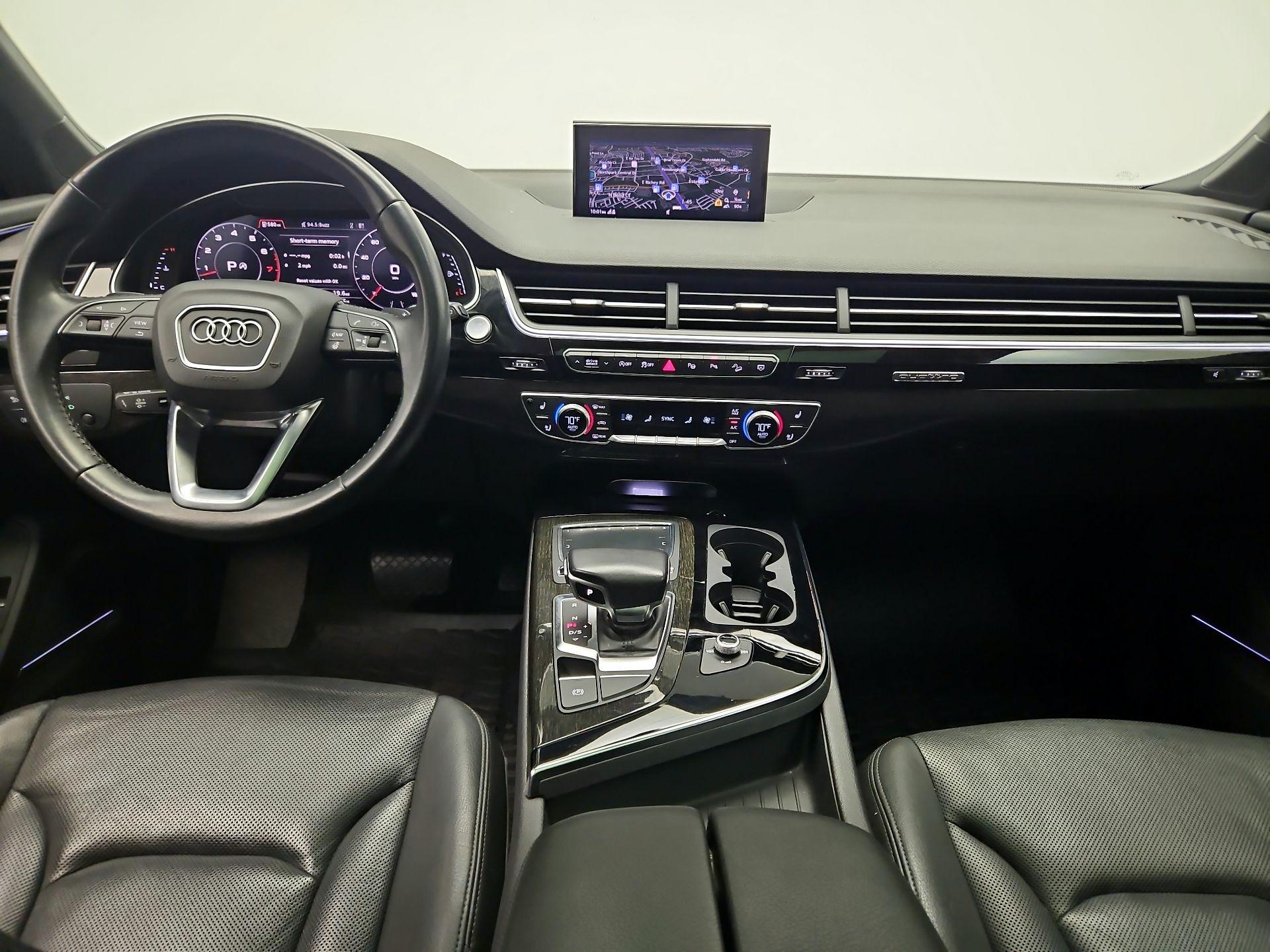 Thumbnail: 2019 Audi Q7 - 9