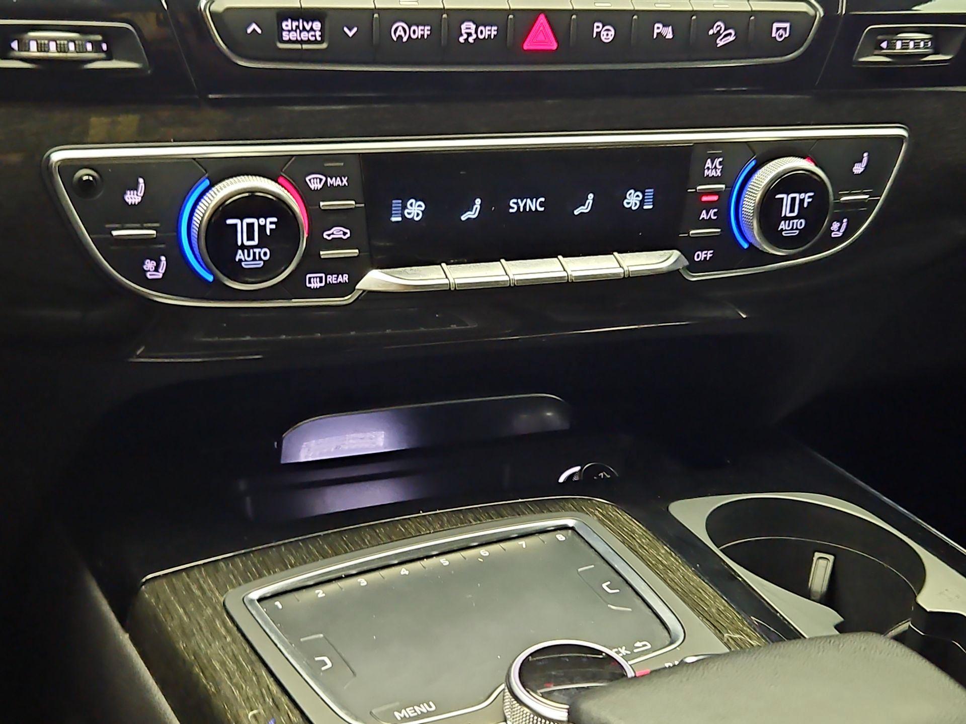 Thumbnail: 2019 Audi Q7 - 17