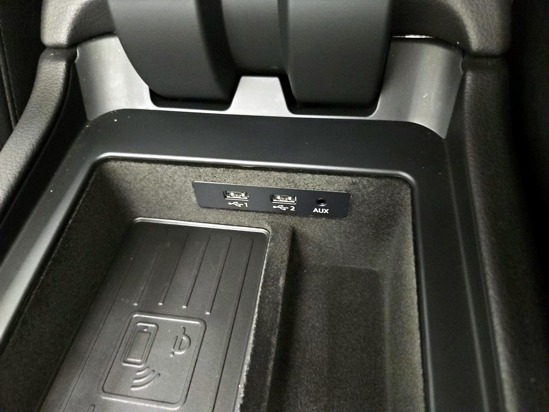 Thumbnail: 2019 Audi Q7 - 19