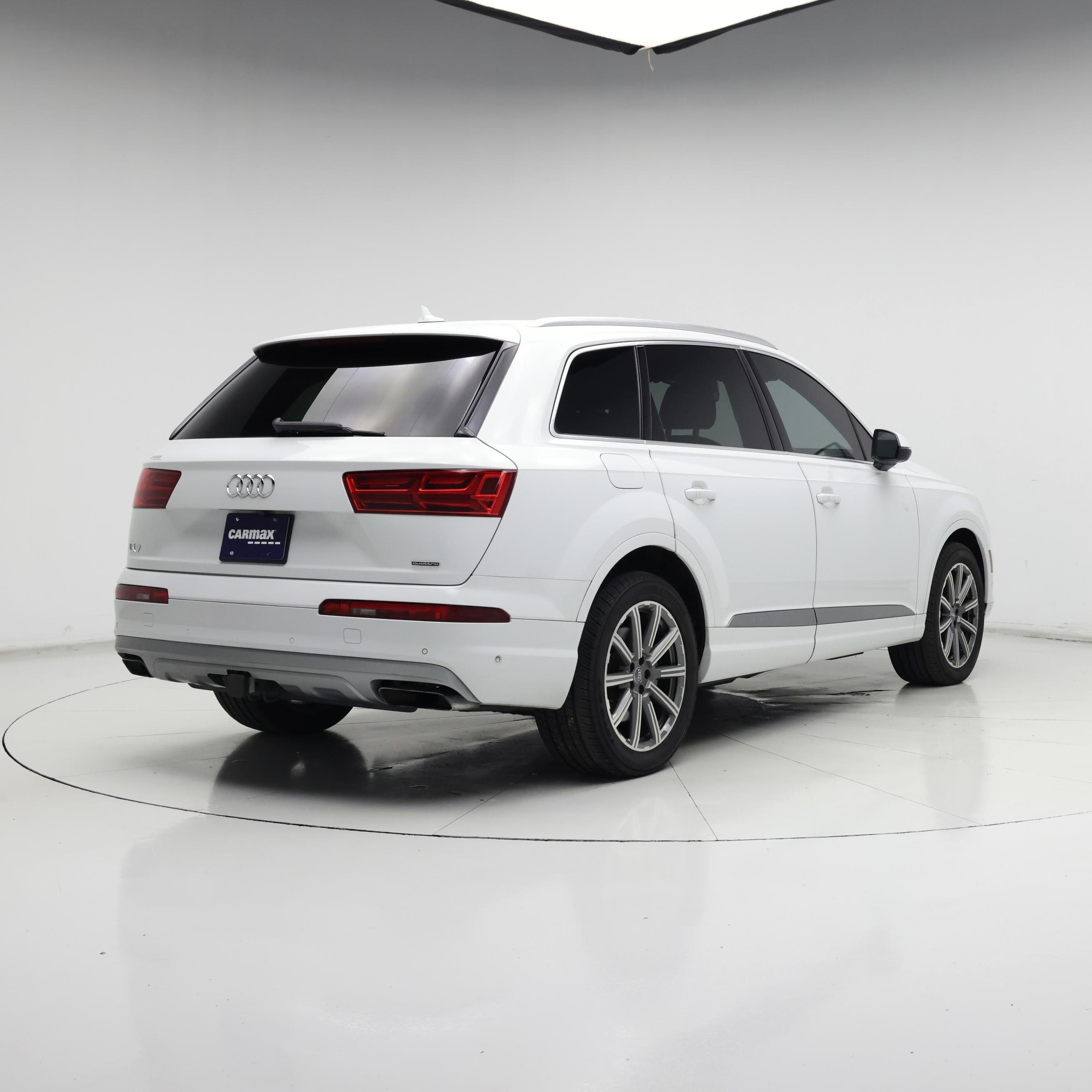 Thumbnail: 2019 Audi Q7 - 8