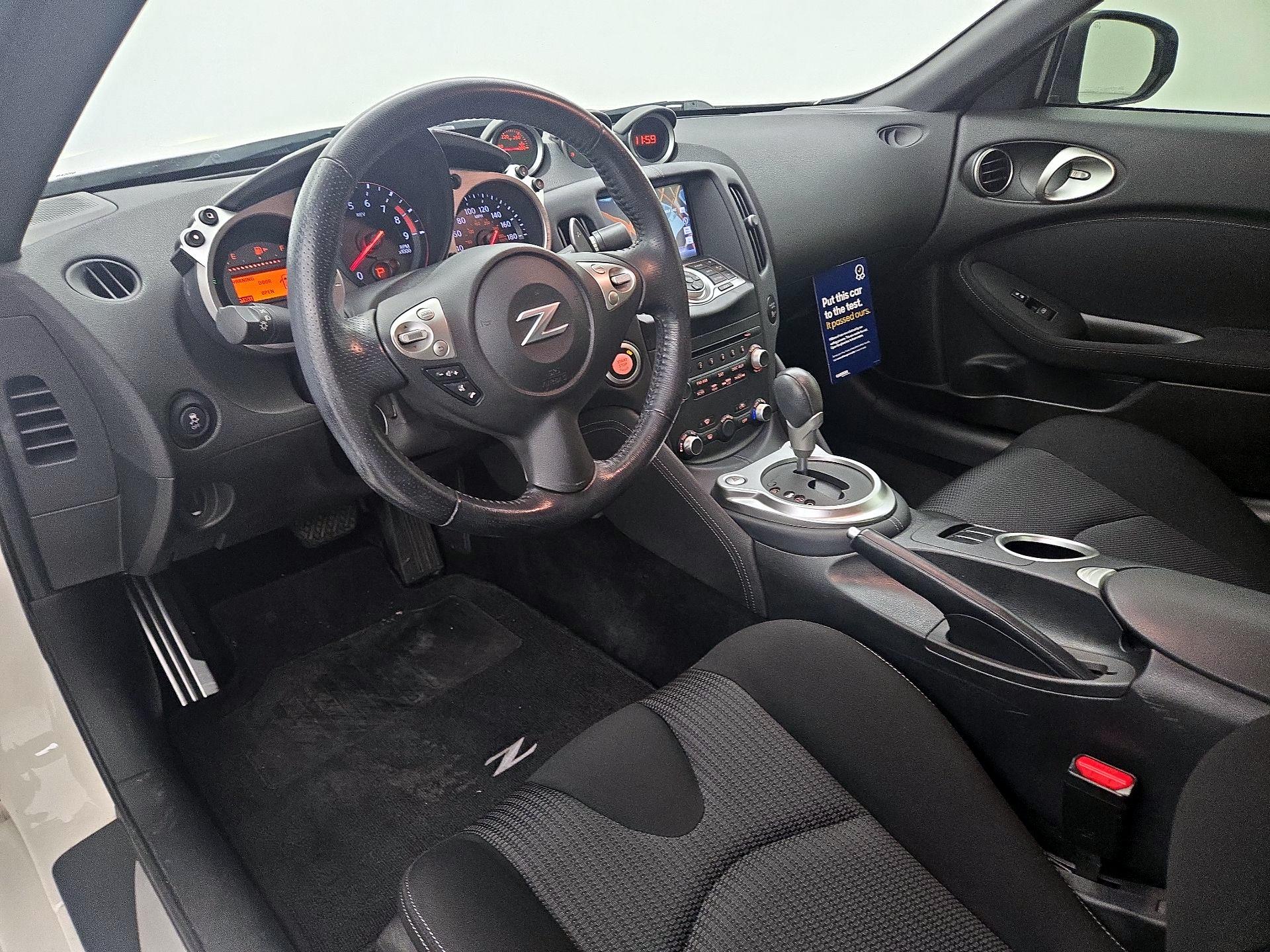 Thumbnail: 2016 Nissan Z - 9