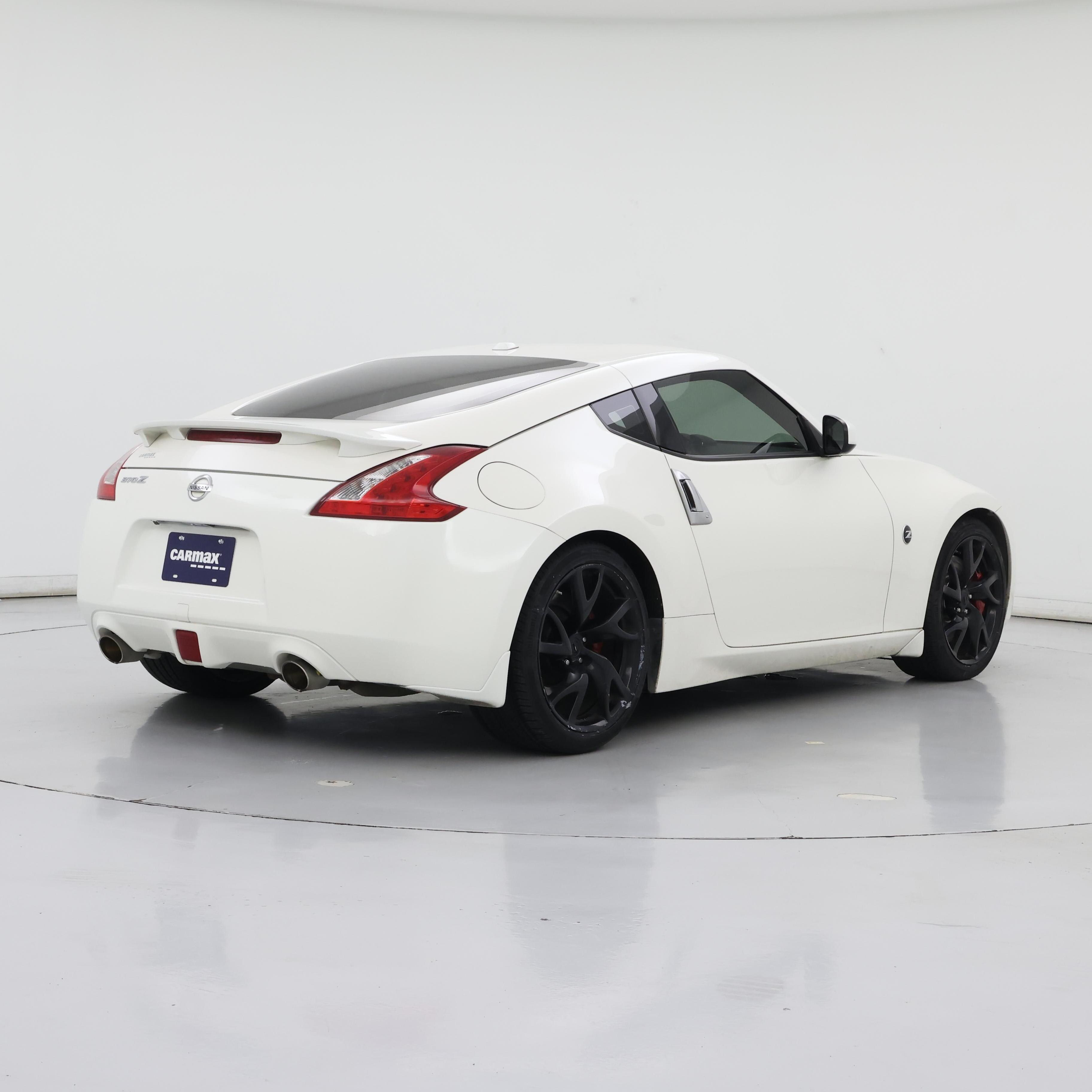 Thumbnail: 2016 Nissan Z - 8