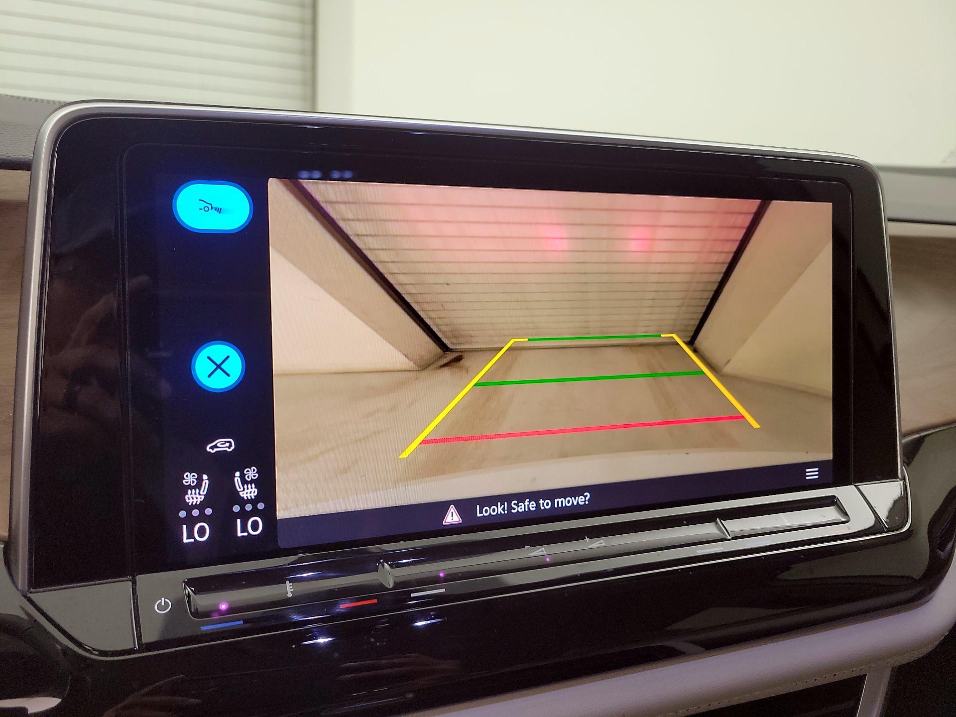 Thumbnail: 2024 Volkswagen Atlas - 14