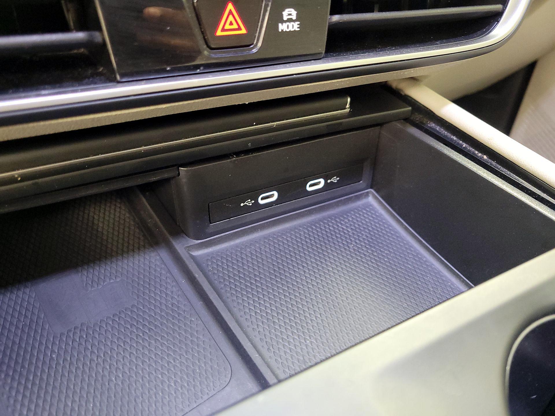 Thumbnail: 2024 Volkswagen Atlas - 18