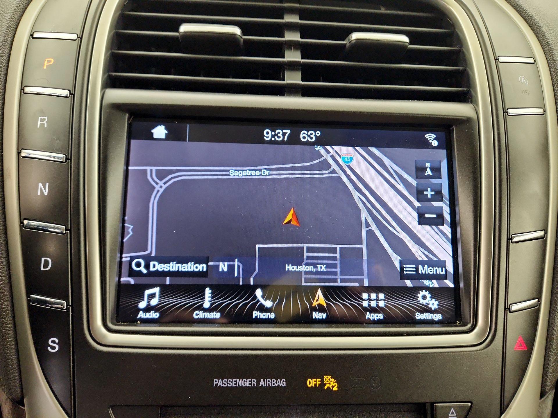 Thumbnail: 2019 Lincoln Nautilus - 14