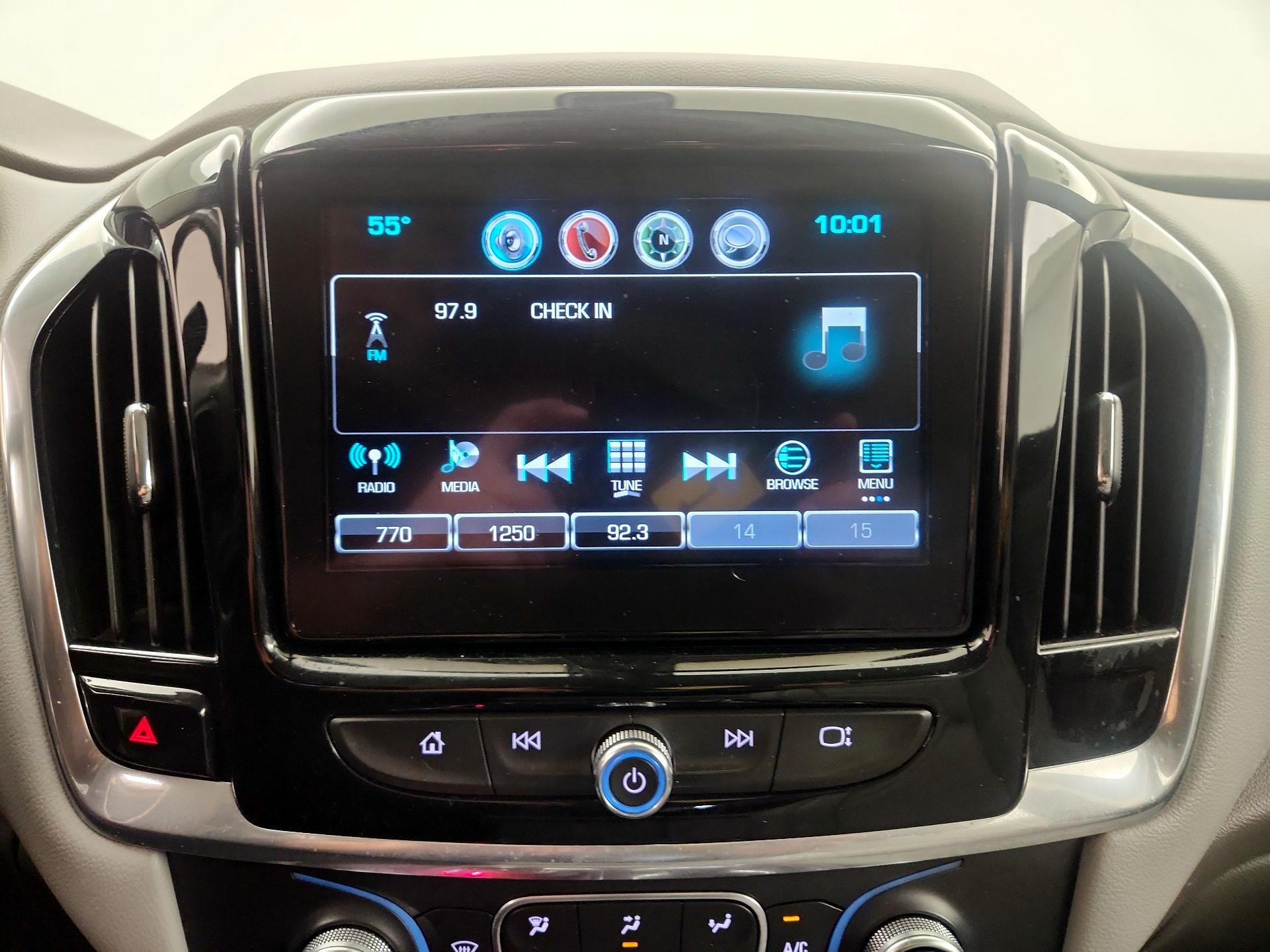 Thumbnail: 2019 Chevrolet Traverse - 13