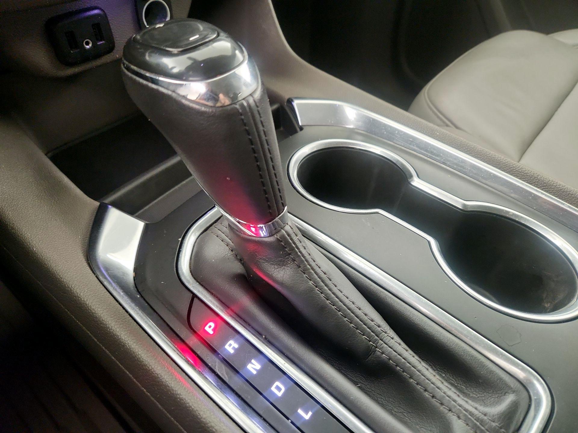 Thumbnail: 2019 Chevrolet Traverse - 15