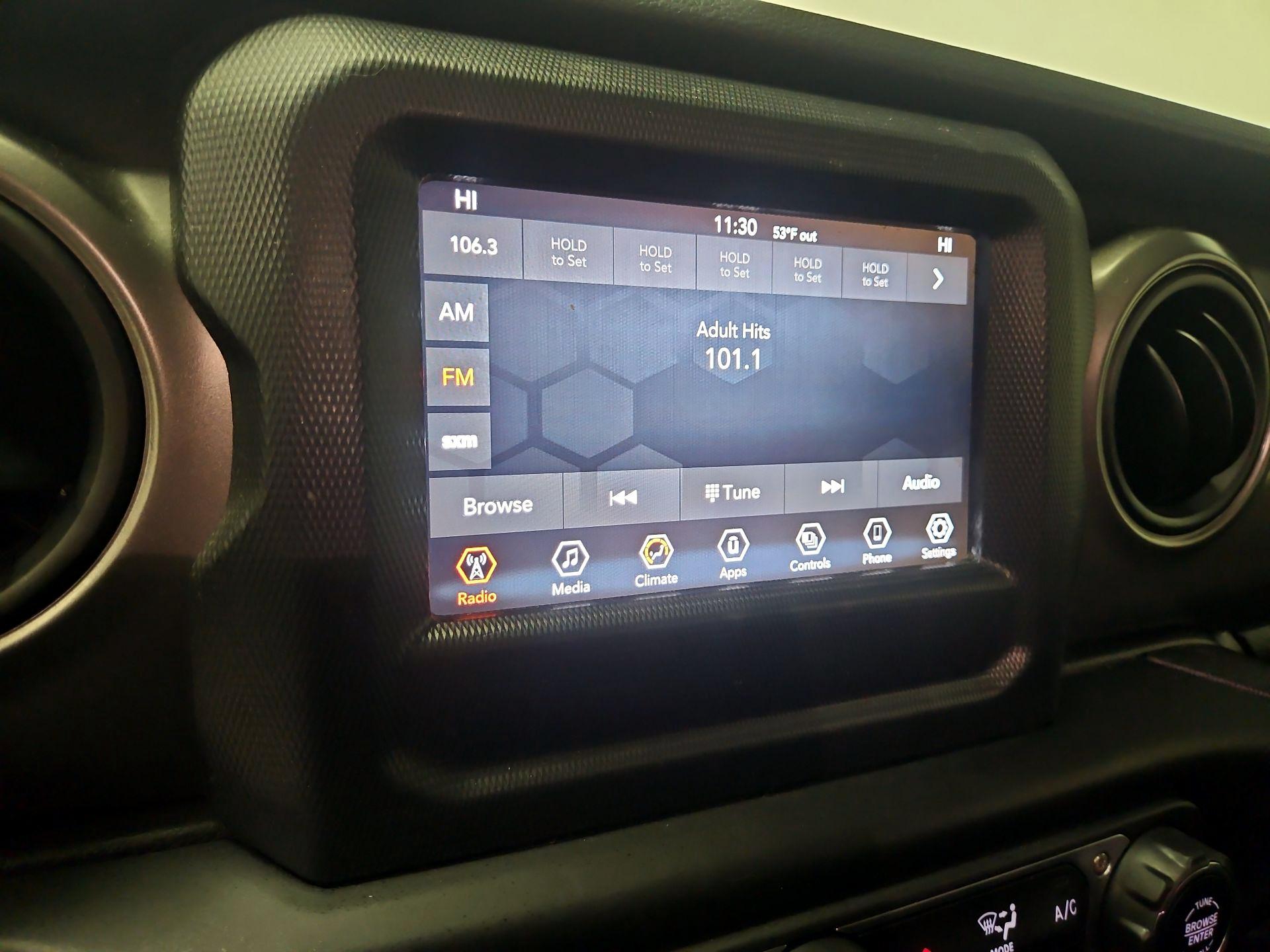 Thumbnail: 2021 Jeep Wrangler - 15