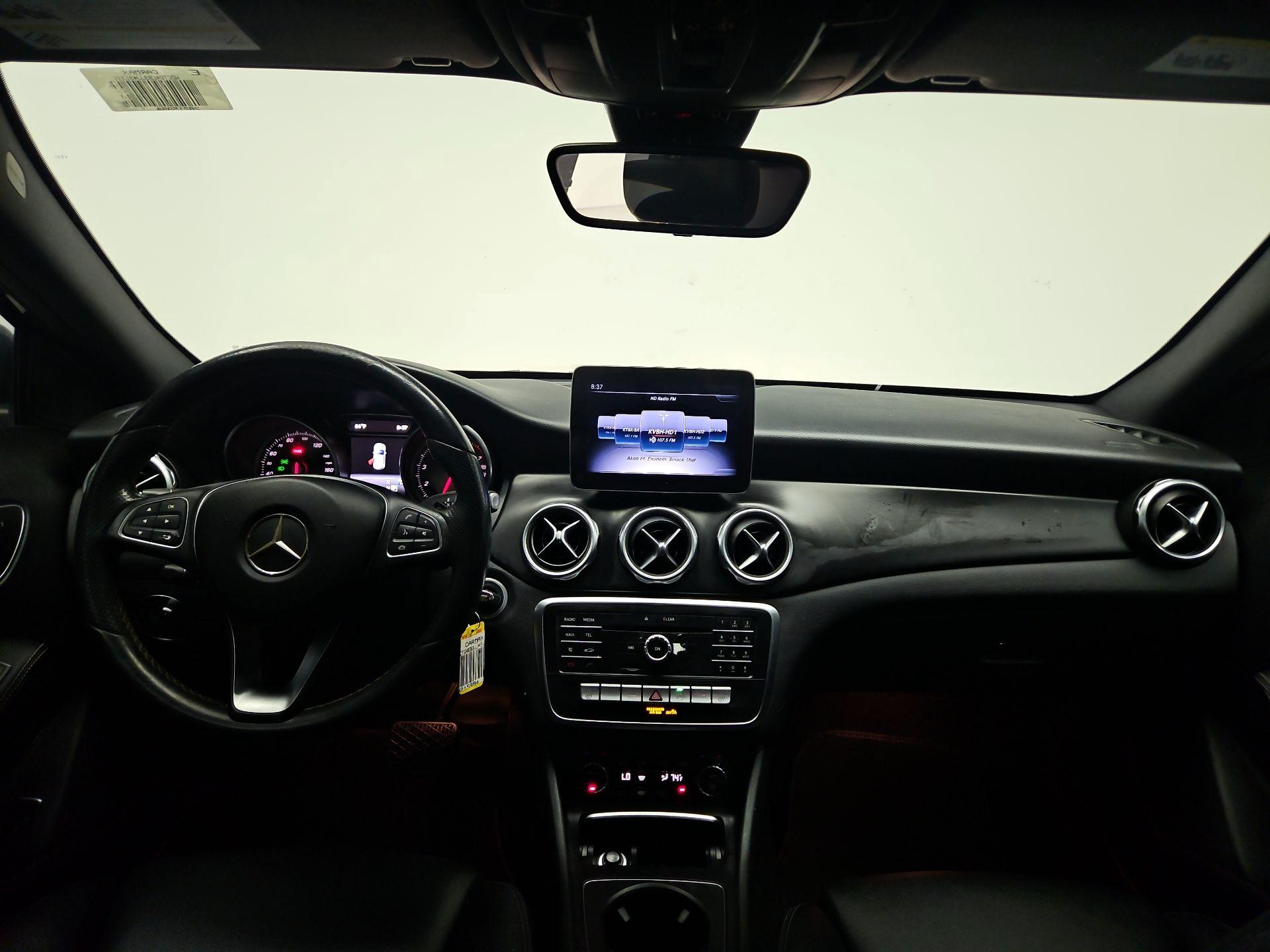 Thumbnail: 2018 Mercedes-Benz GLA - 9