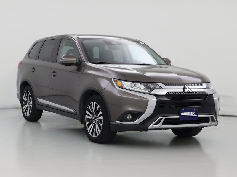 2020 Mitsubishi Outlander SE -
                  Irving, TX