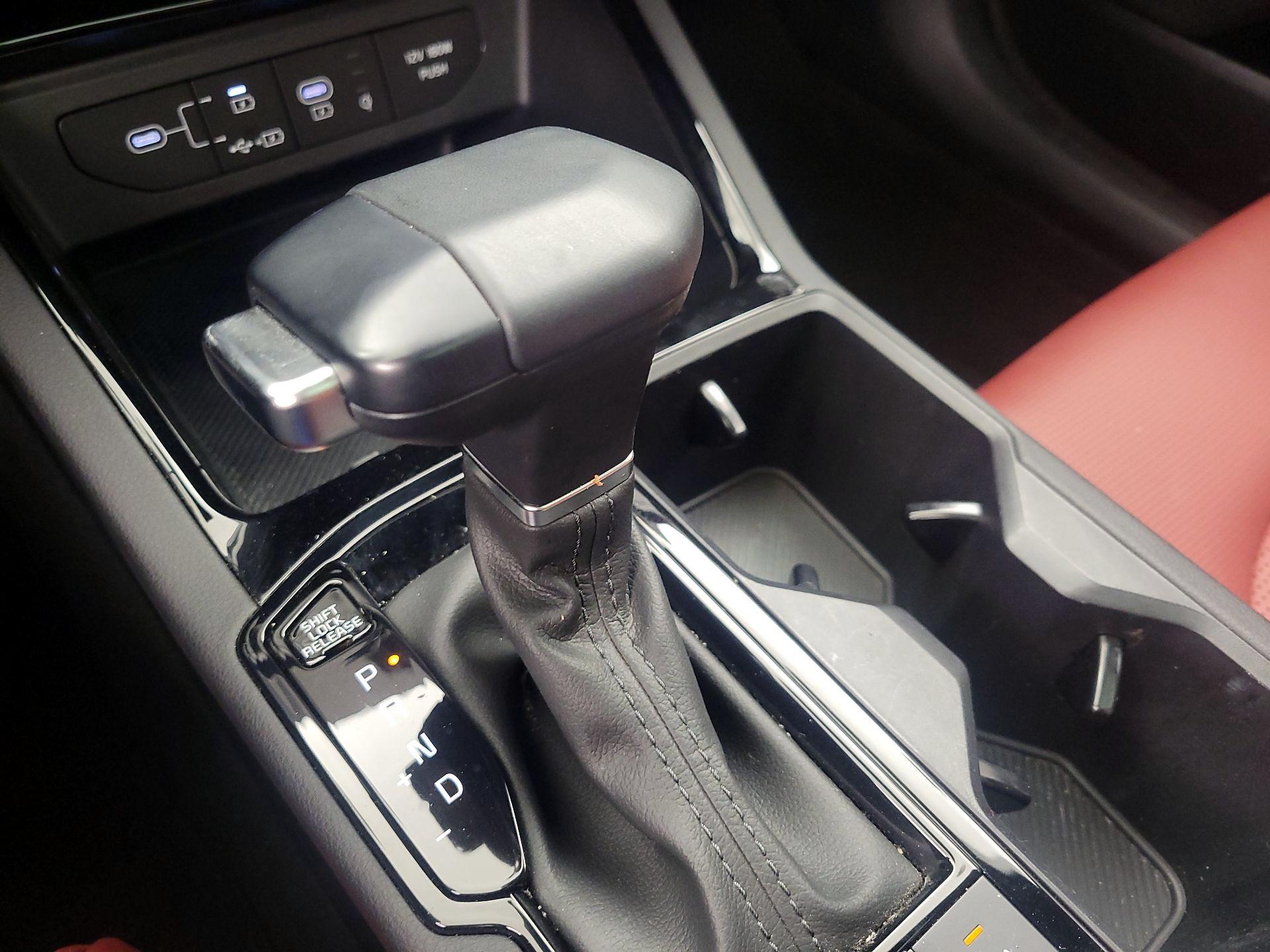 Thumbnail: 2025 Kia K5 - 18