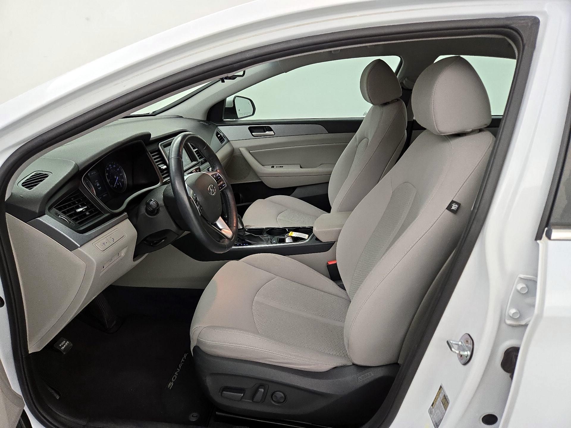 Thumbnail: 2018 Hyundai Sonata - 11