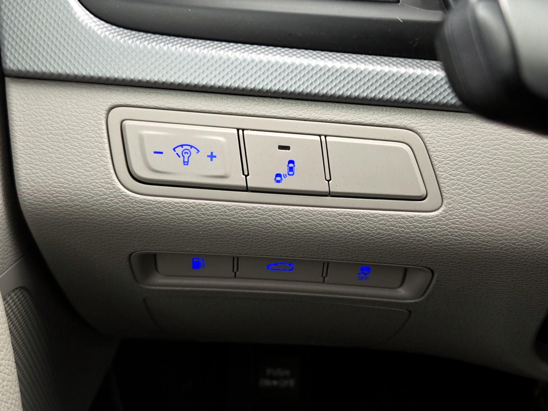 Thumbnail: 2018 Hyundai Sonata - 13