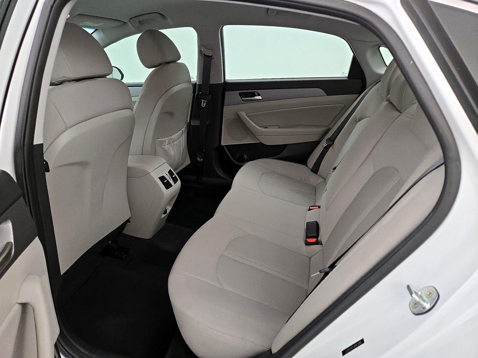 Thumbnail: 2018 Hyundai Sonata - 19