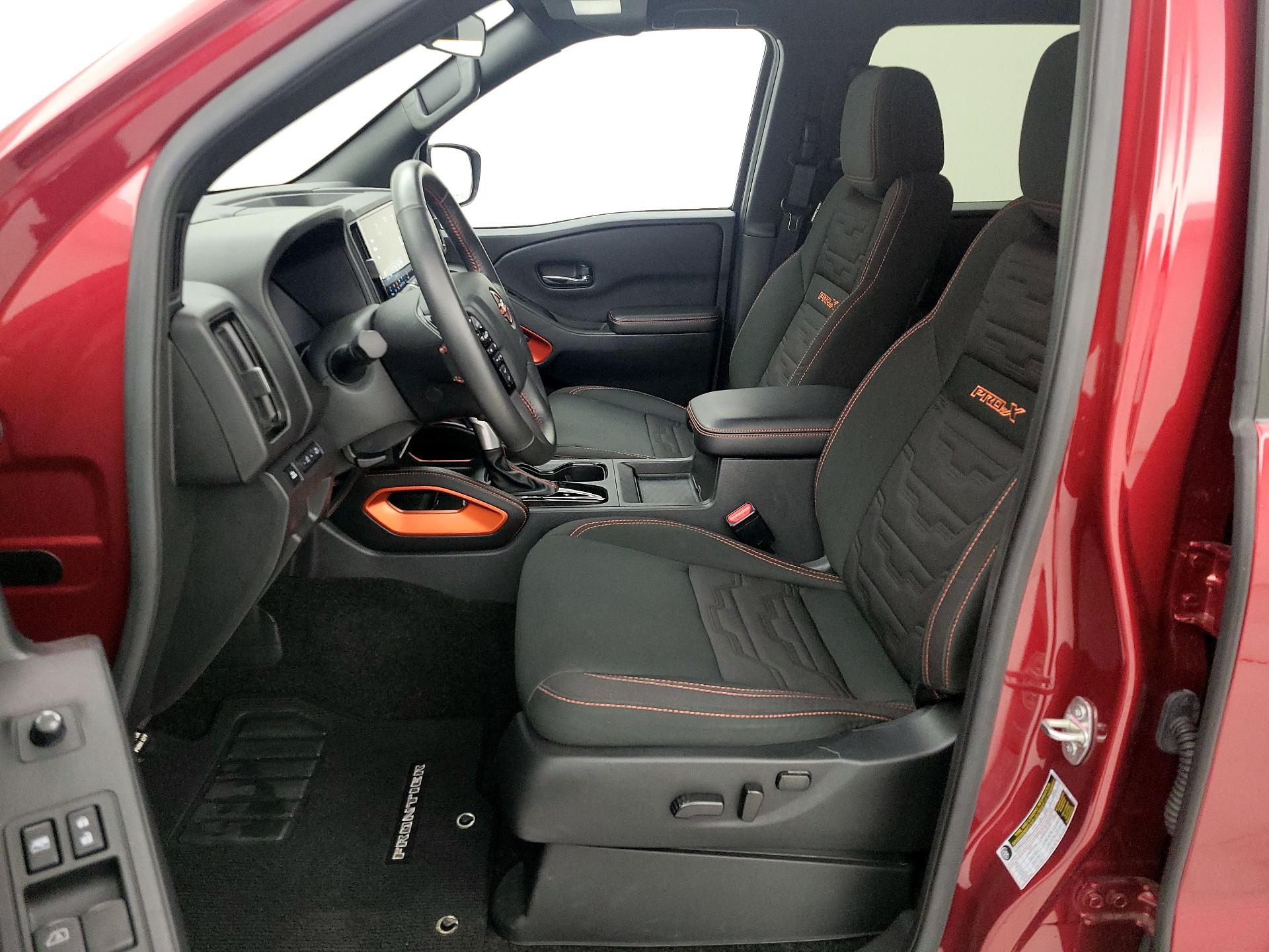 Thumbnail: 2025 Nissan Frontier - 11