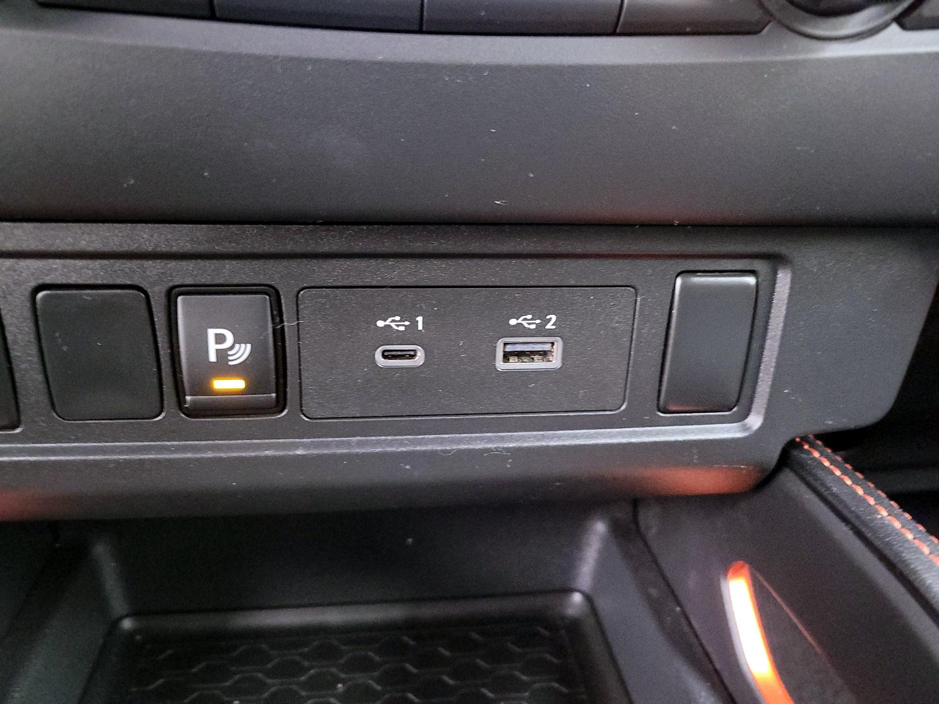 Thumbnail: 2025 Nissan Frontier - 18