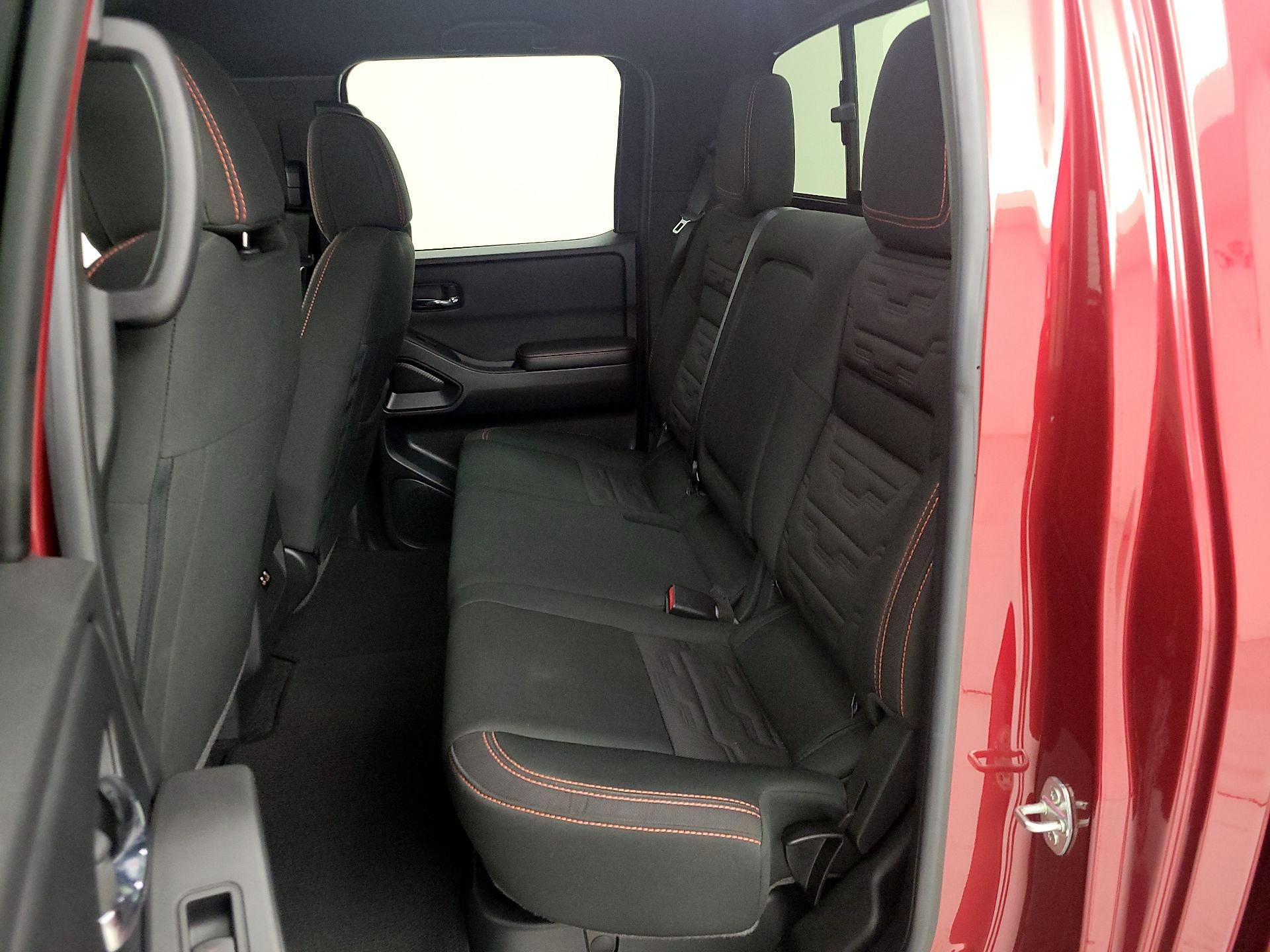 Thumbnail: 2025 Nissan Frontier - 19