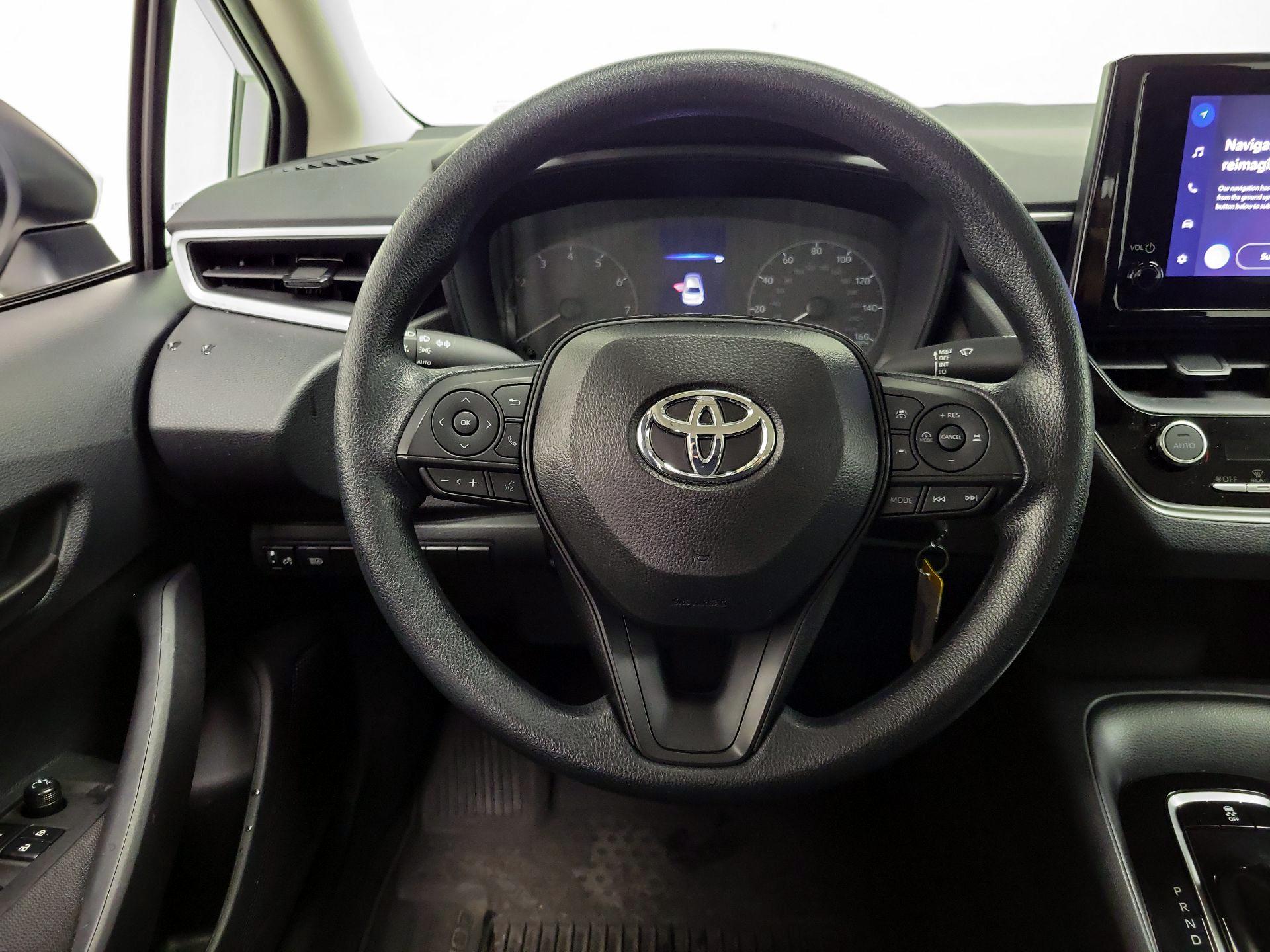 Thumbnail: 2025 Toyota Corolla - 10