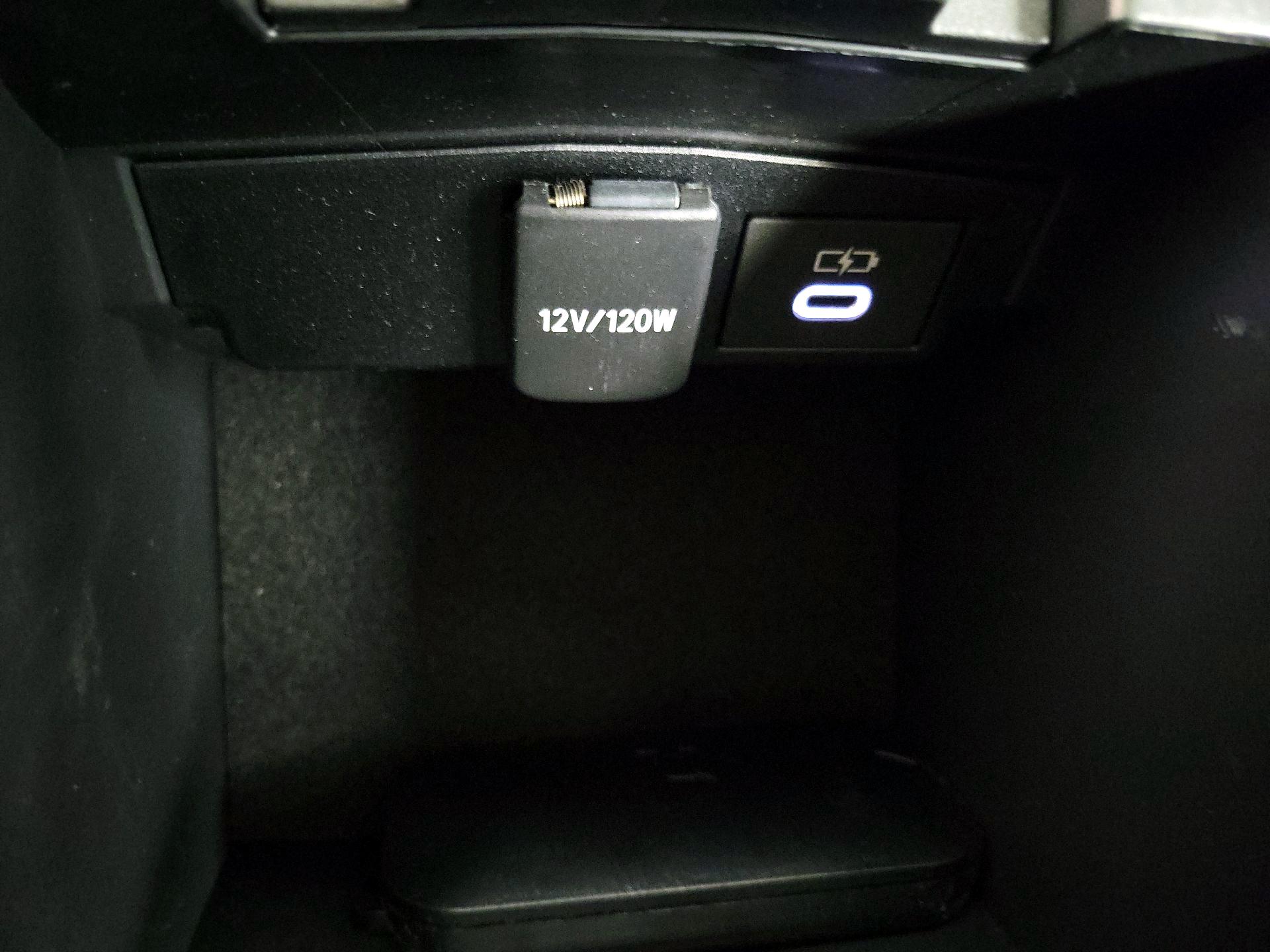 Thumbnail: 2025 Toyota Corolla - 19