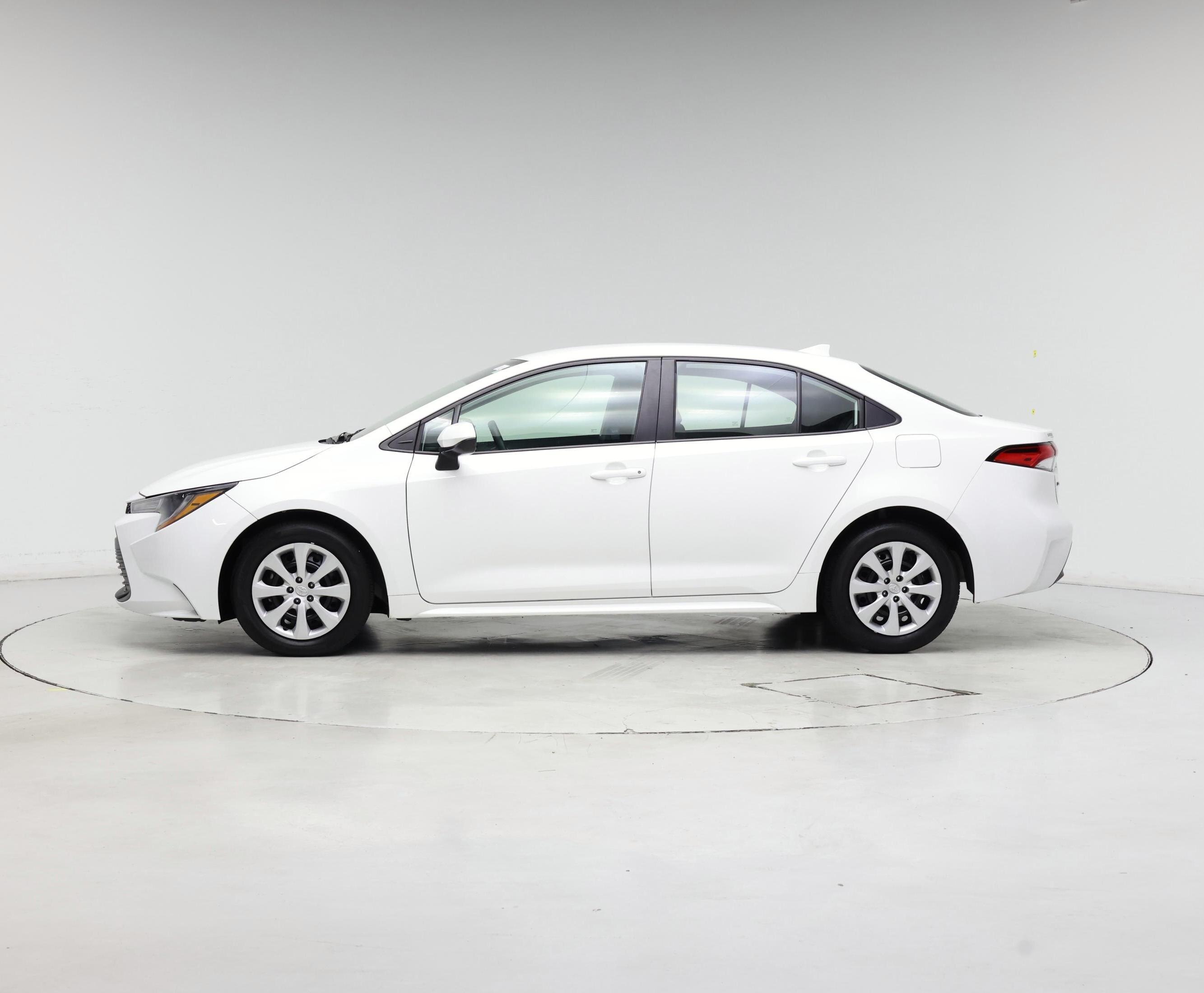 Thumbnail: 2025 Toyota Corolla - 3