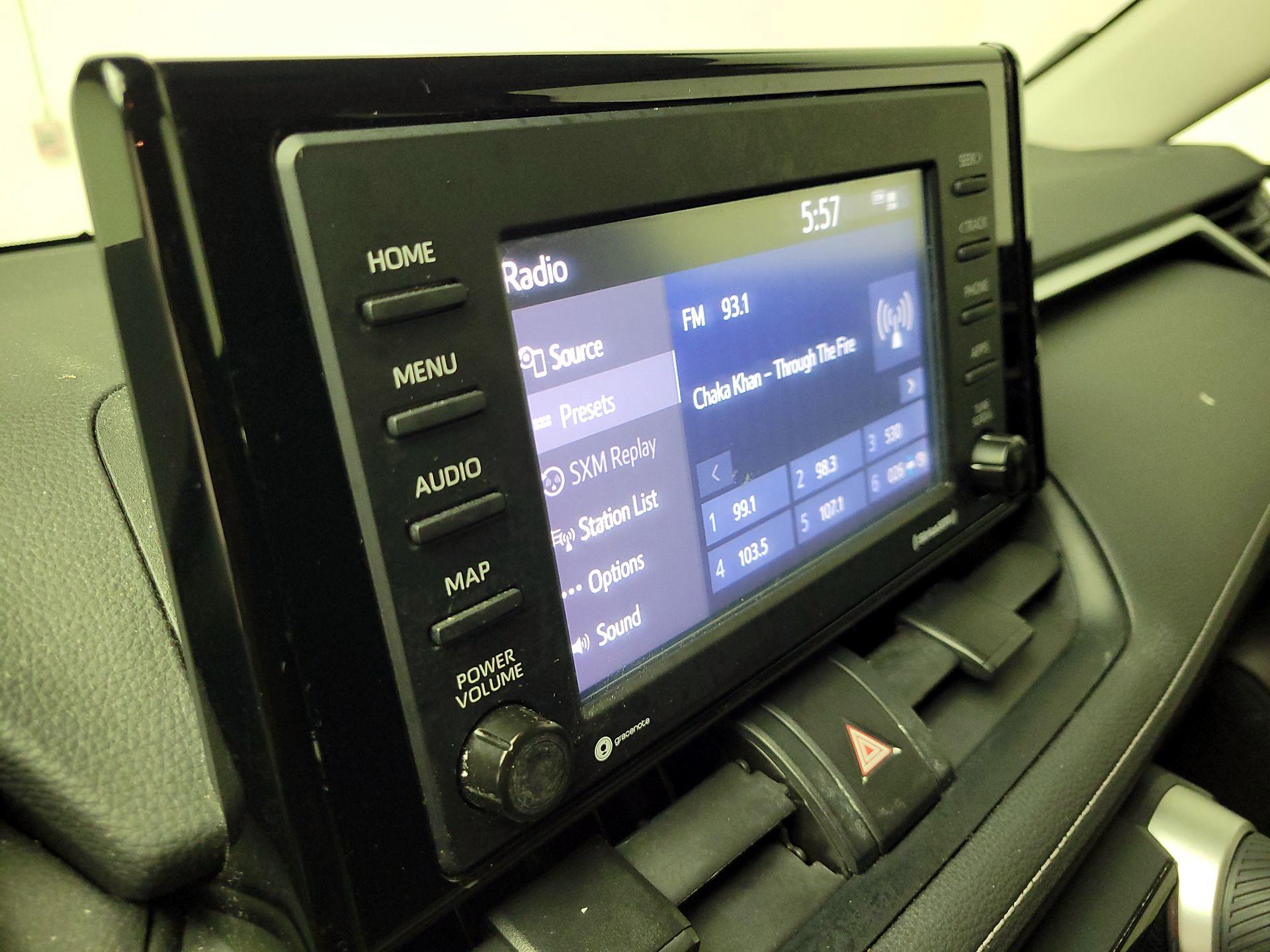 Thumbnail: 2021 Toyota RAV4 - 13