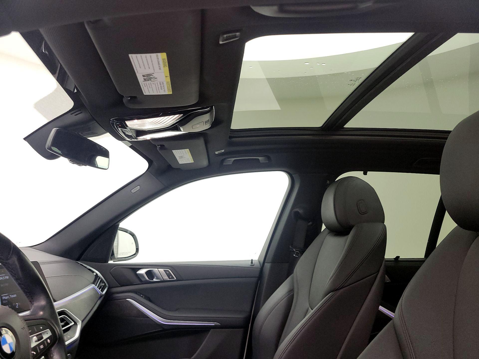 Thumbnail: 2022 BMW X5 - 20