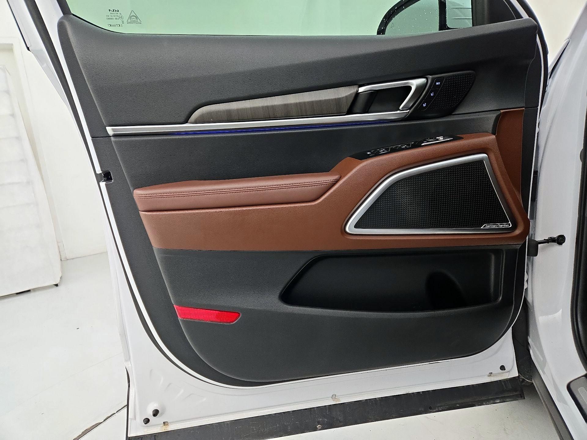 Thumbnail: 2025 Kia Telluride - 12