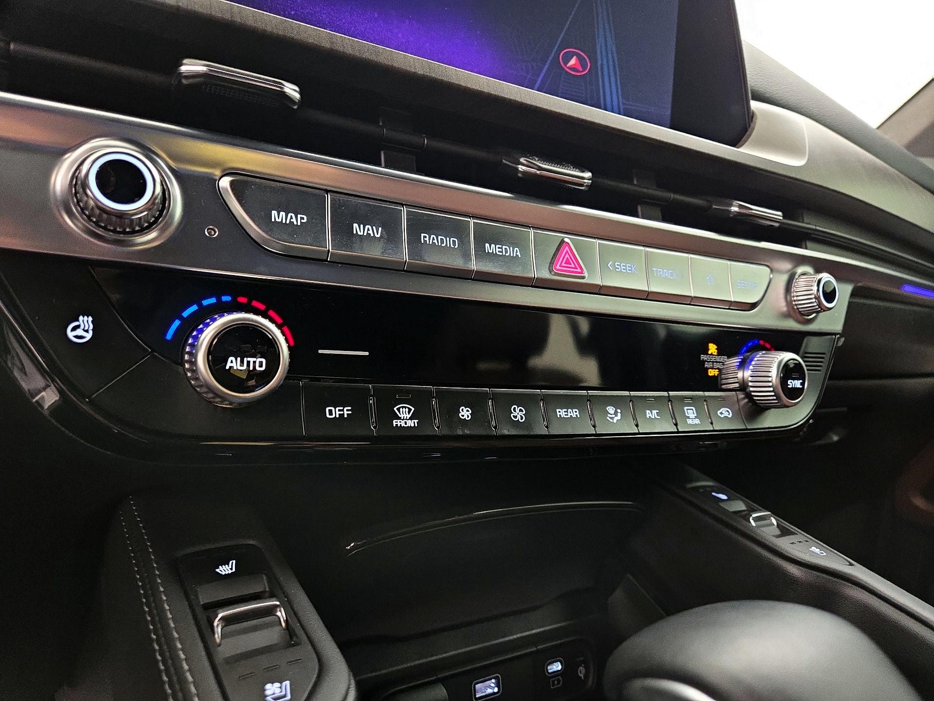 Thumbnail: 2025 Kia Telluride - 17