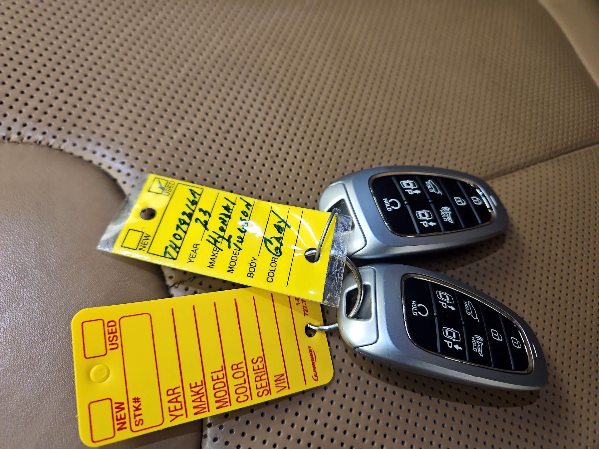 Thumbnail: 2023 Hyundai Santa Fe - 19