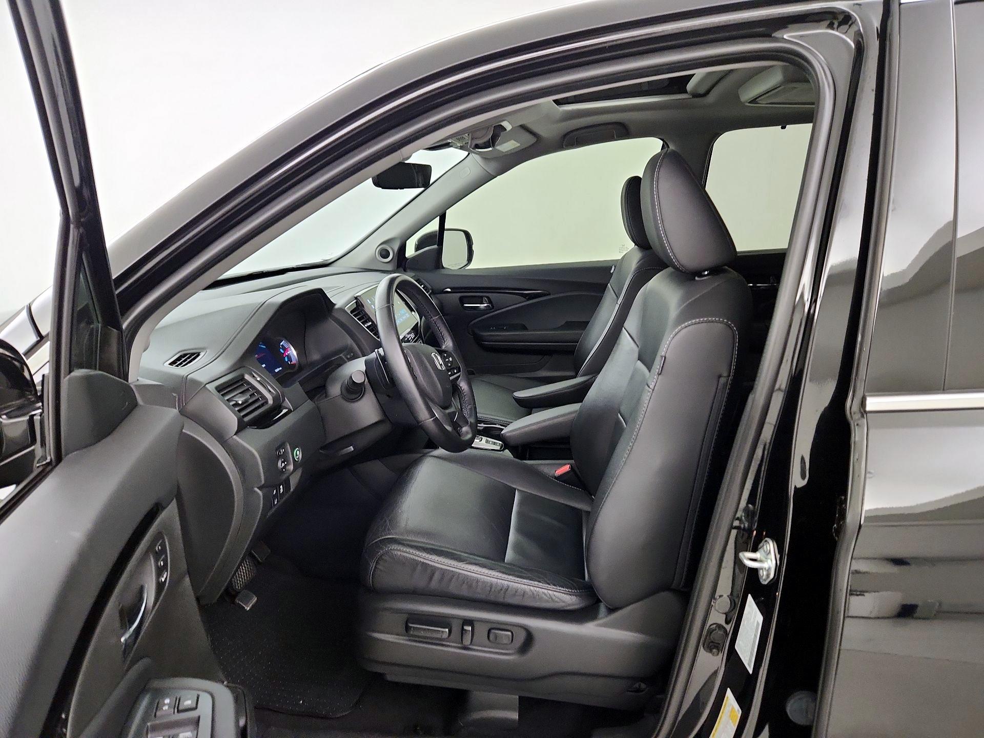 Thumbnail: 2022 Honda Pilot - 11