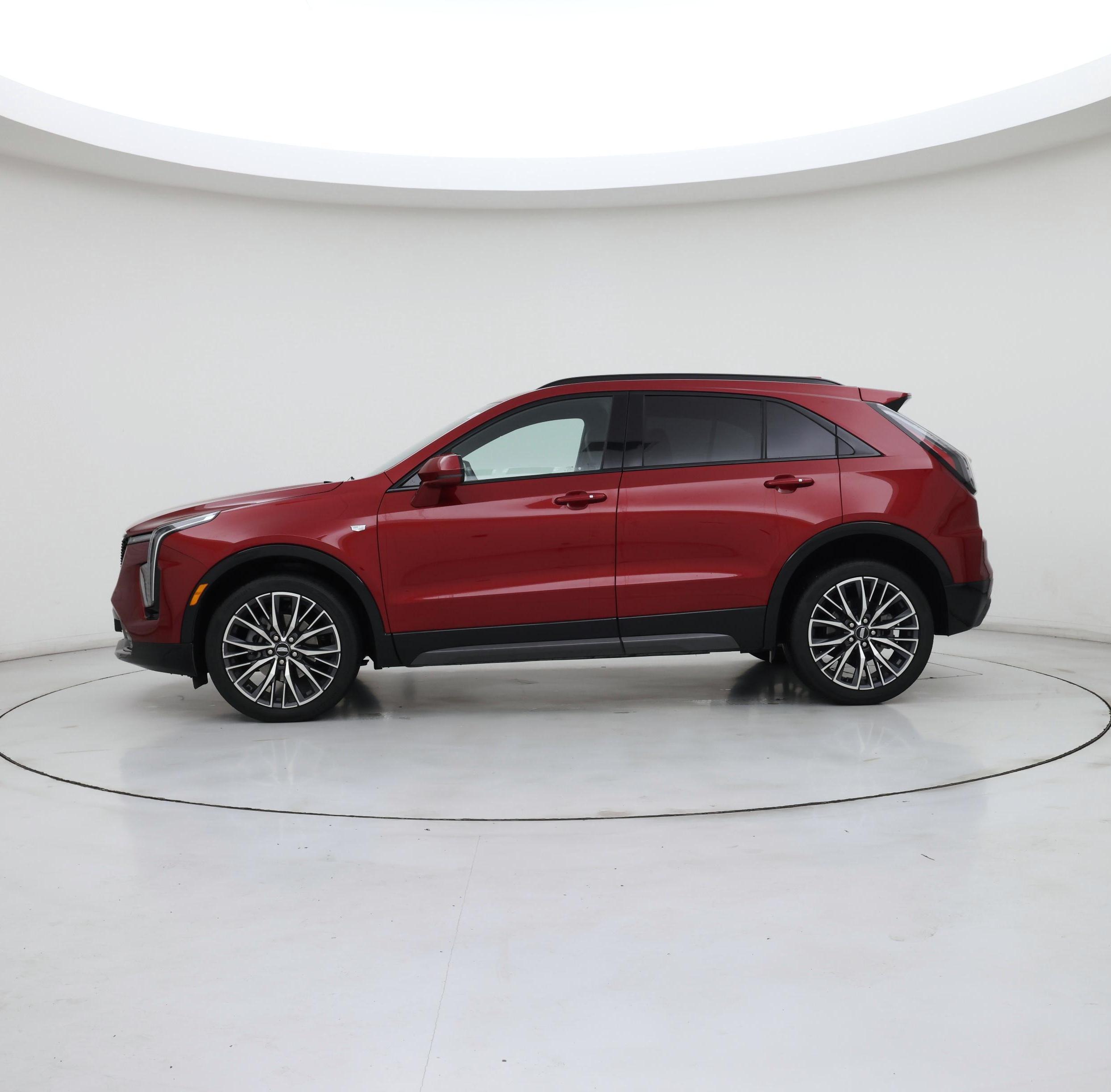 Thumbnail: 2024 Cadillac XT4 - 3