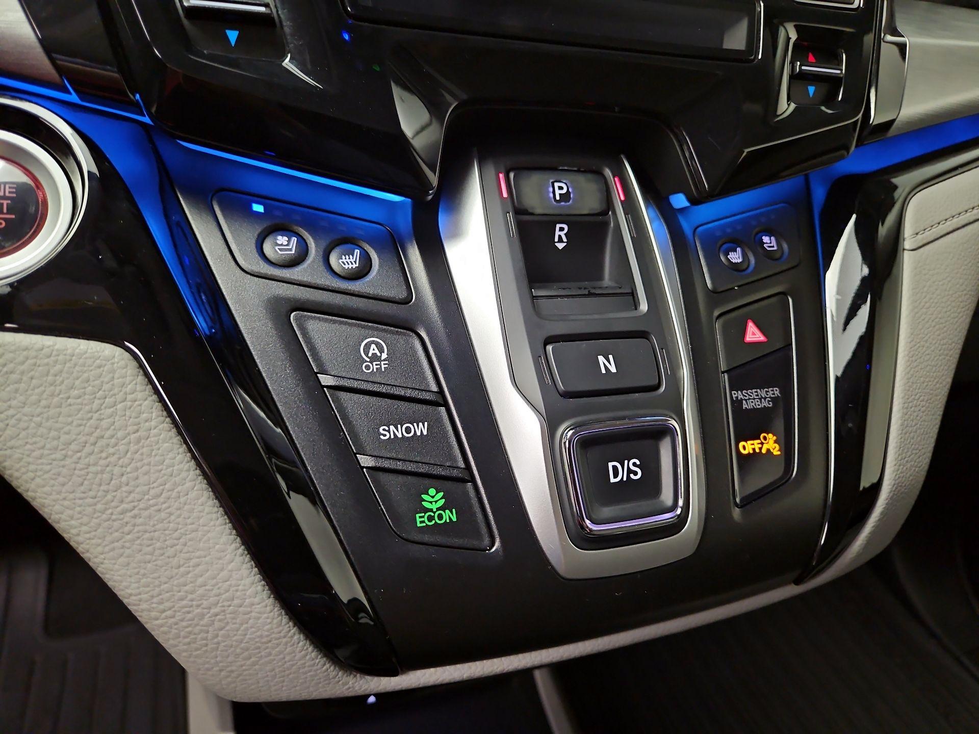 Thumbnail: 2020 Honda Odyssey - 18