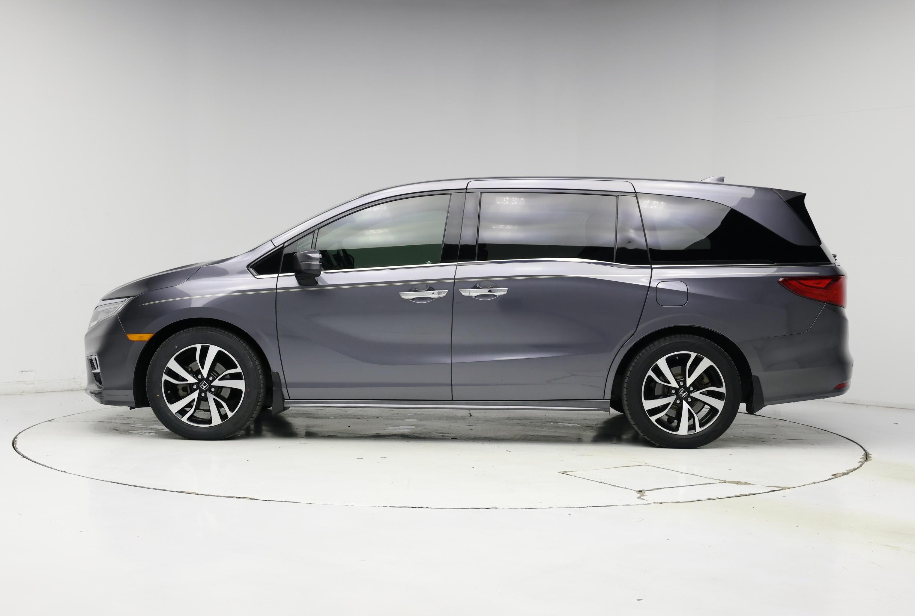 Thumbnail: 2020 Honda Odyssey - 3