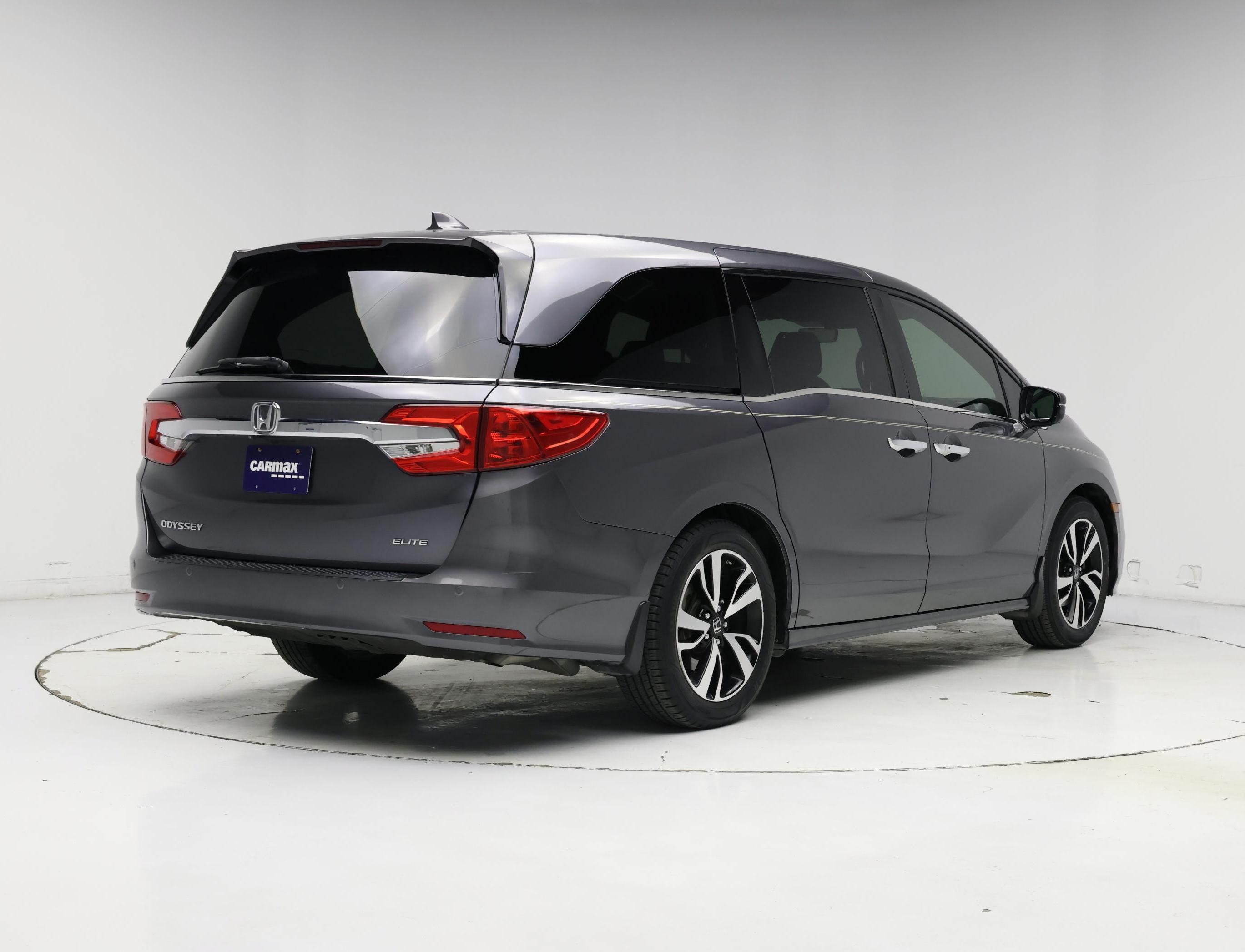 Thumbnail: 2020 Honda Odyssey - 8